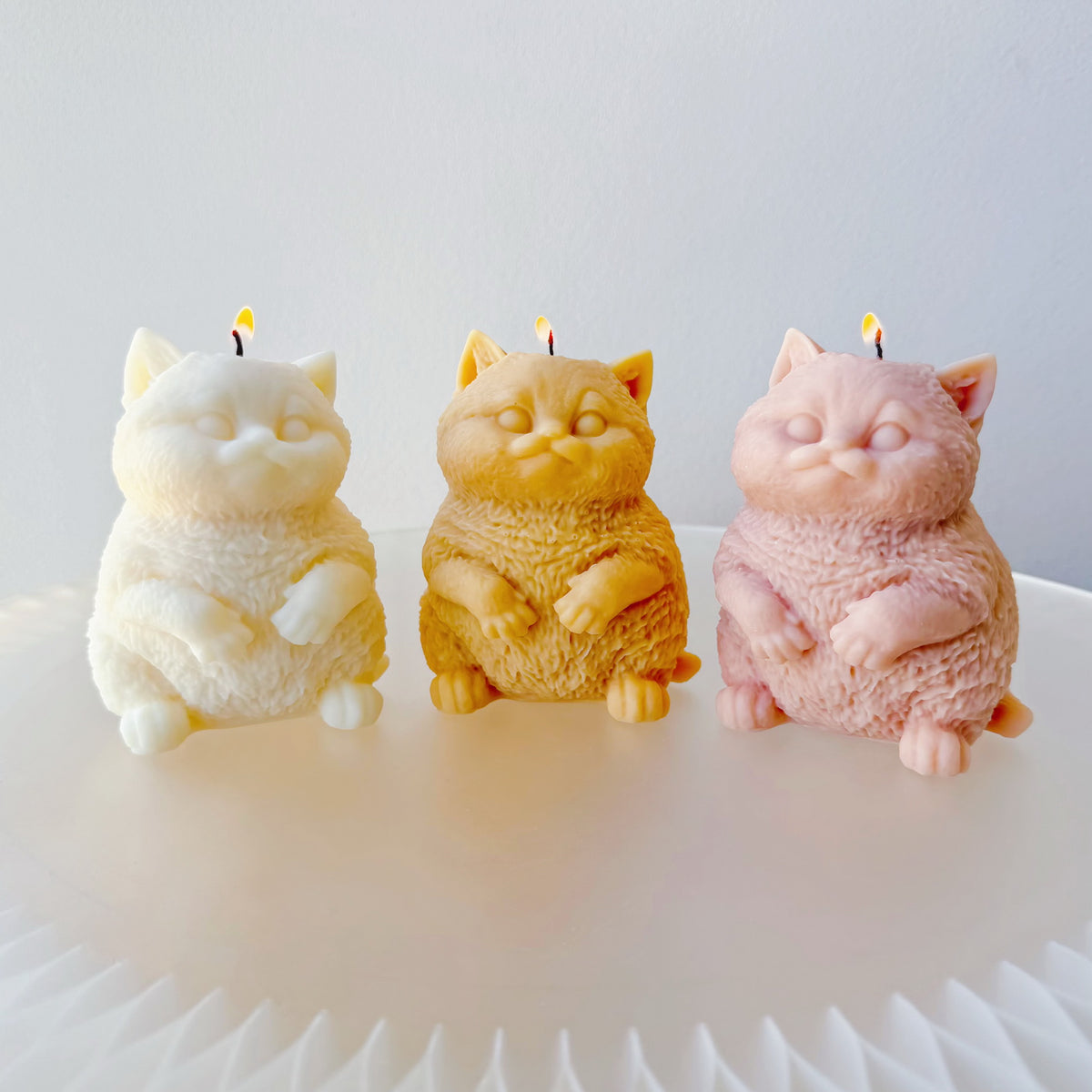 Puffy Cat Scented Soy Candle, Handmade Cat Candle, LMJ Candles