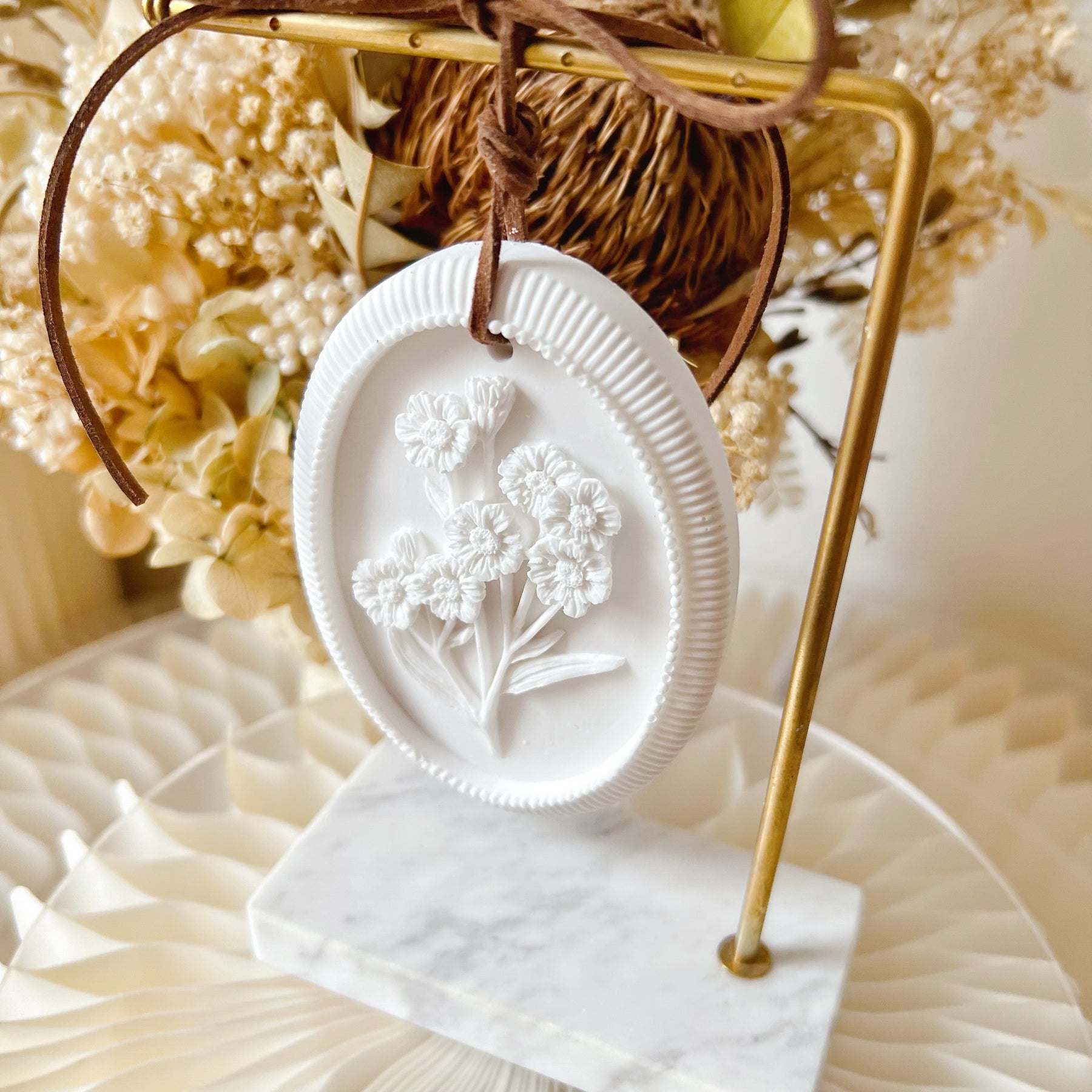 Handmade Daisy Flower Home Hanging Diffuser LMJ Candles