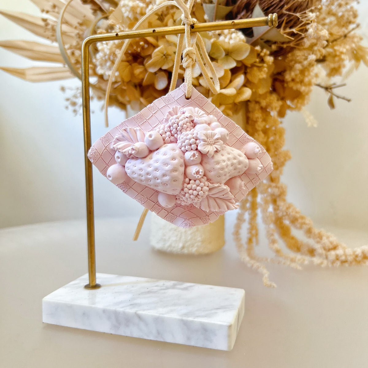 Handmade Strawberry Bouquet Home Hanging Diffuser | LMJ Candles