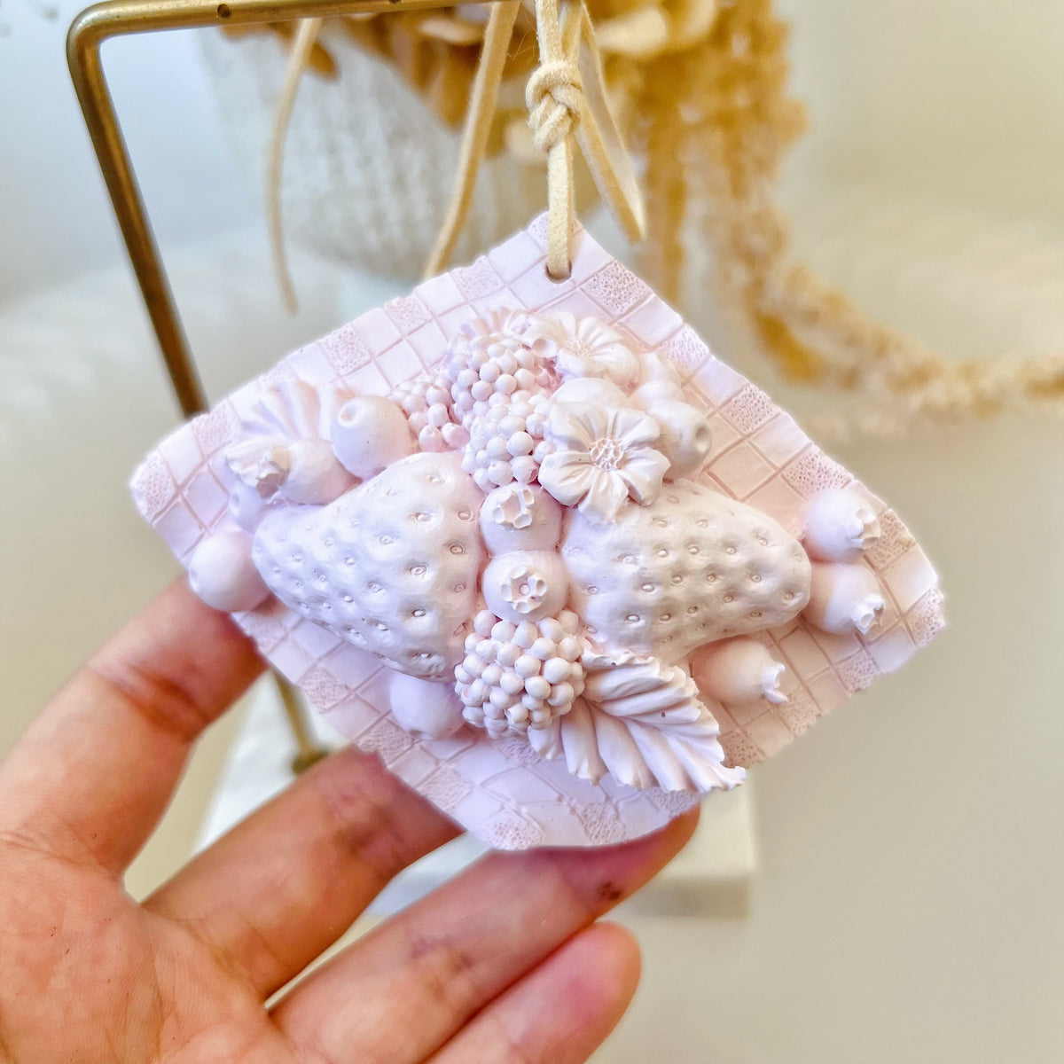 Handmade Strawberry Bouquet Home Hanging Diffuser | LMJ Candles