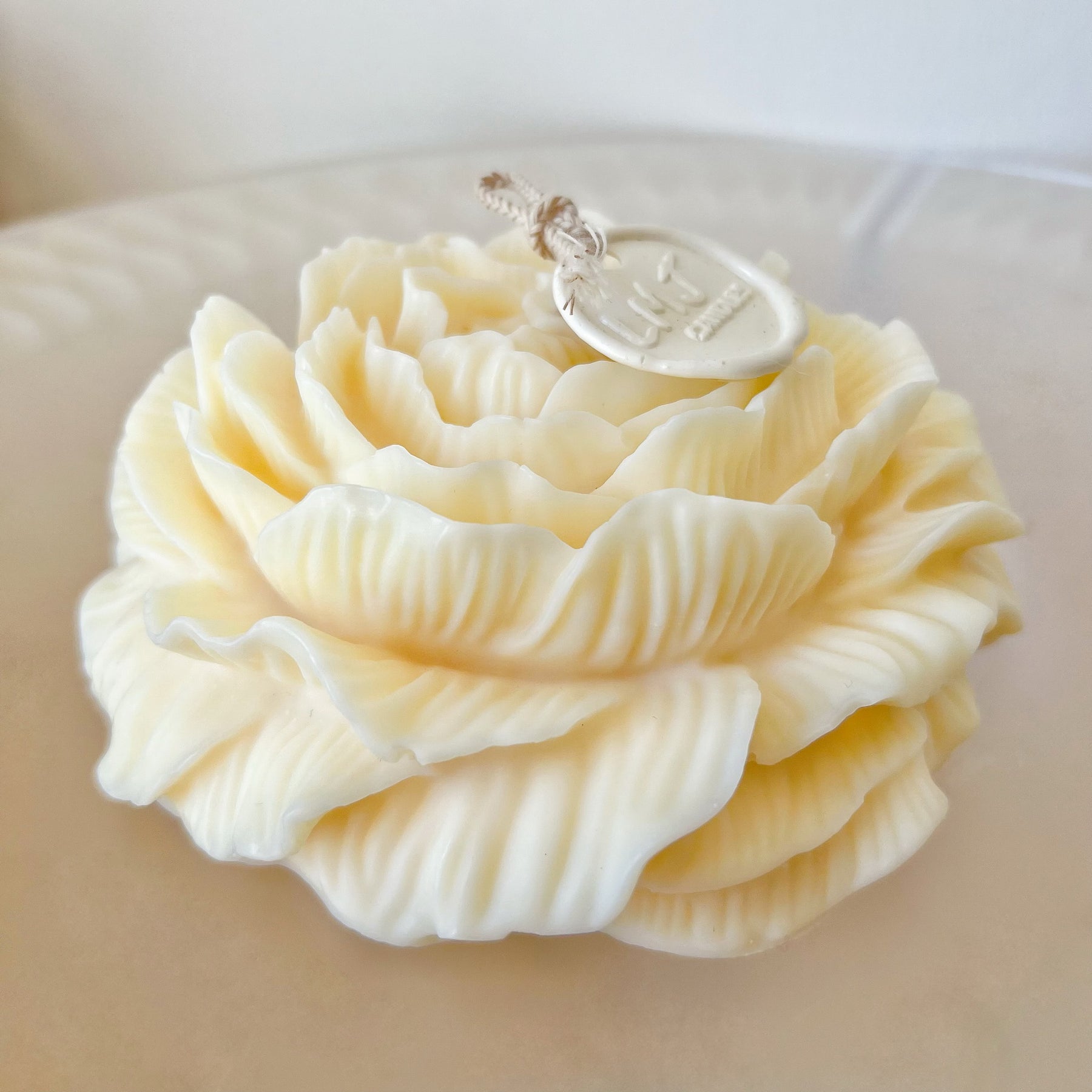 Large Peony Scented Soy Candle - Wedding Gift - LMJ Candles