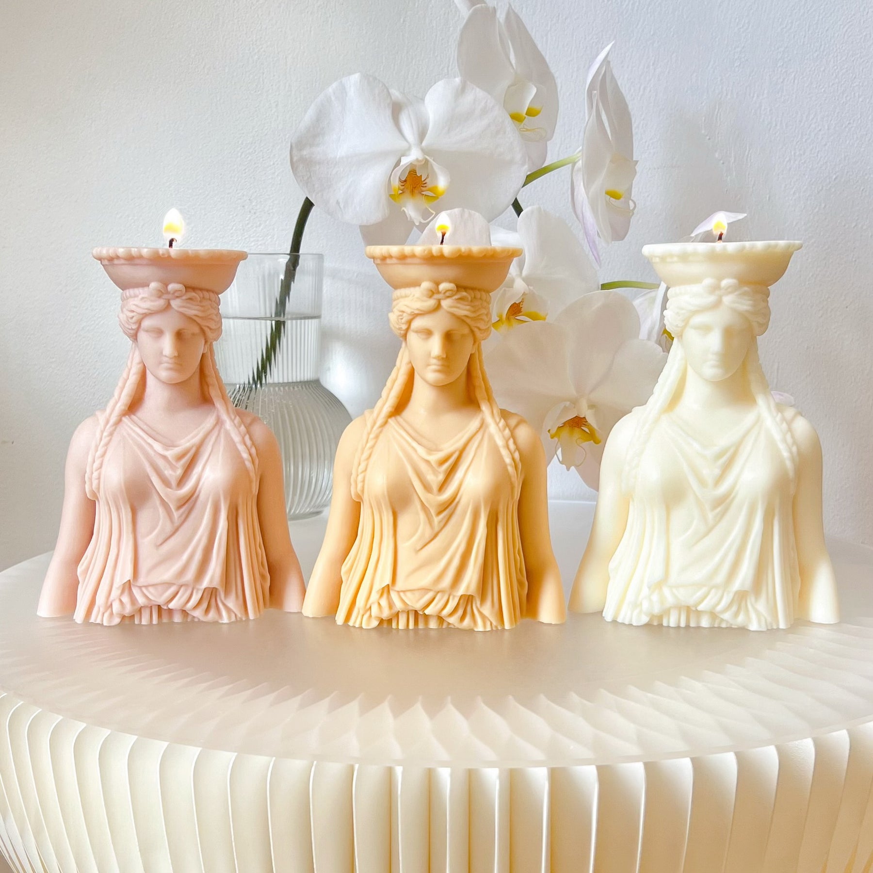 Caryatid Statue Scented Soy Candle, Greek Art - LMJ Candles