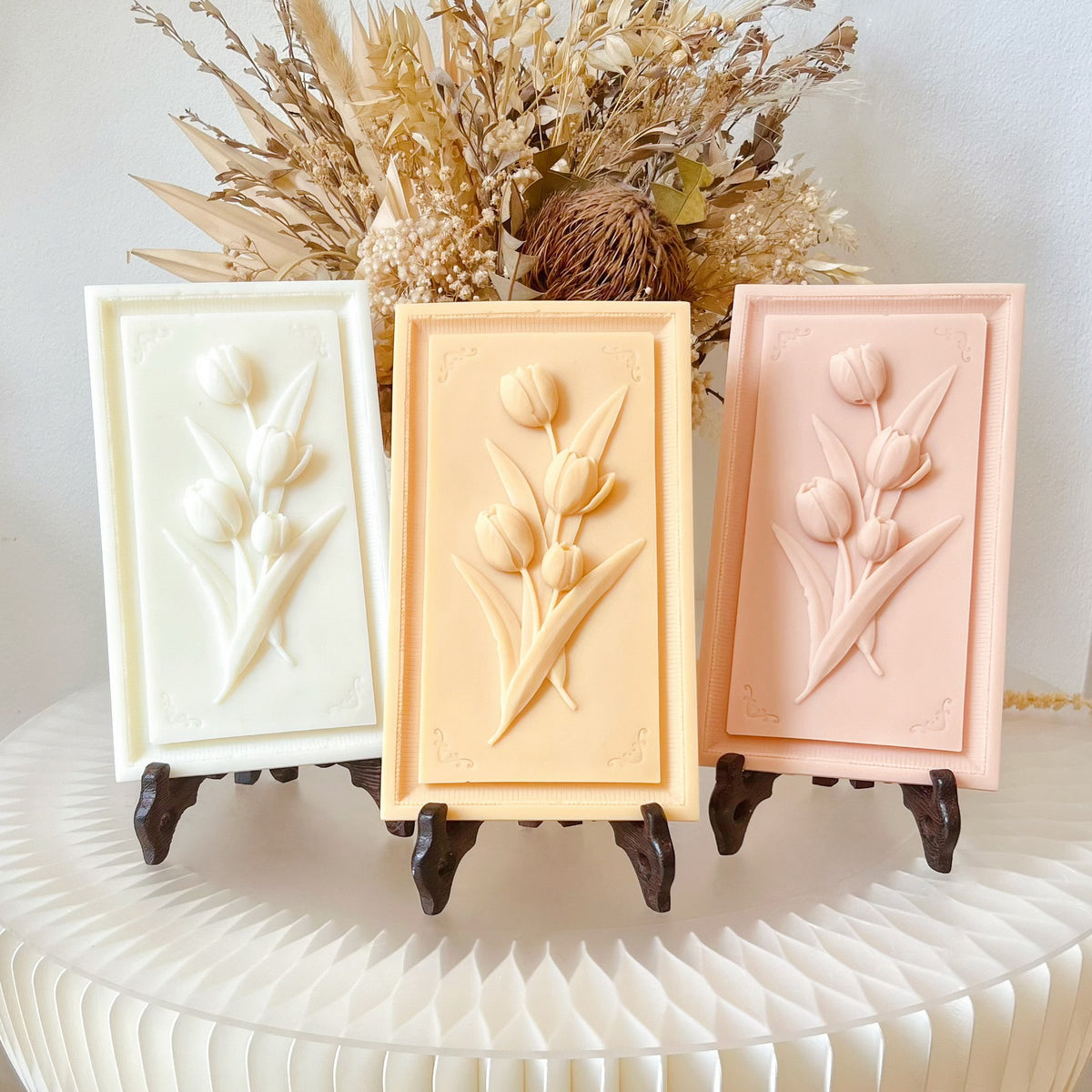 Tulip Flower Scented Soy Wax Tablet, Home Décor - LMJ Candles