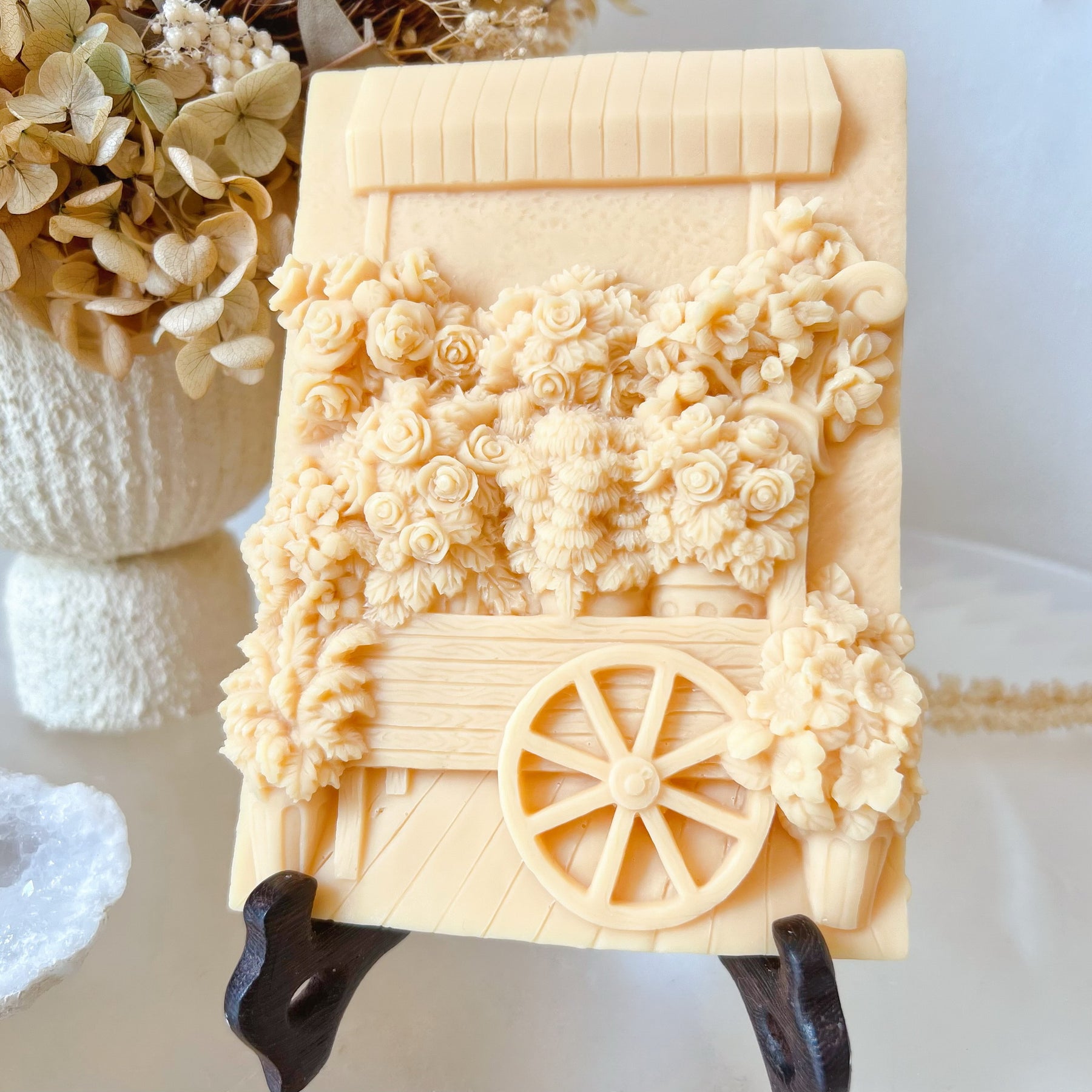 Flower Booth Scented Soy Wax Tablet, Home Décor - LMJ Candles