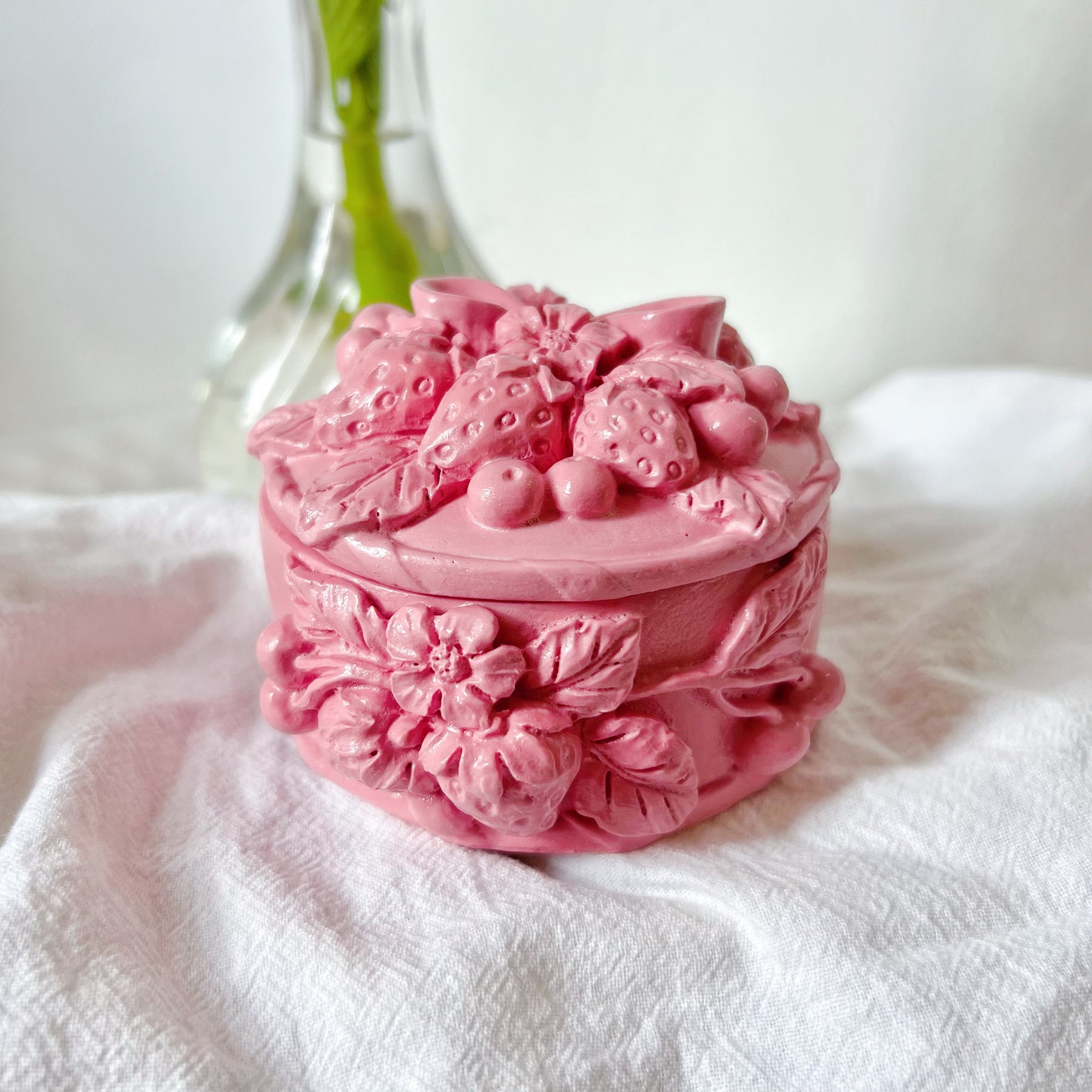Handcrafted Strawberries Trinket Box - LMJ Candles