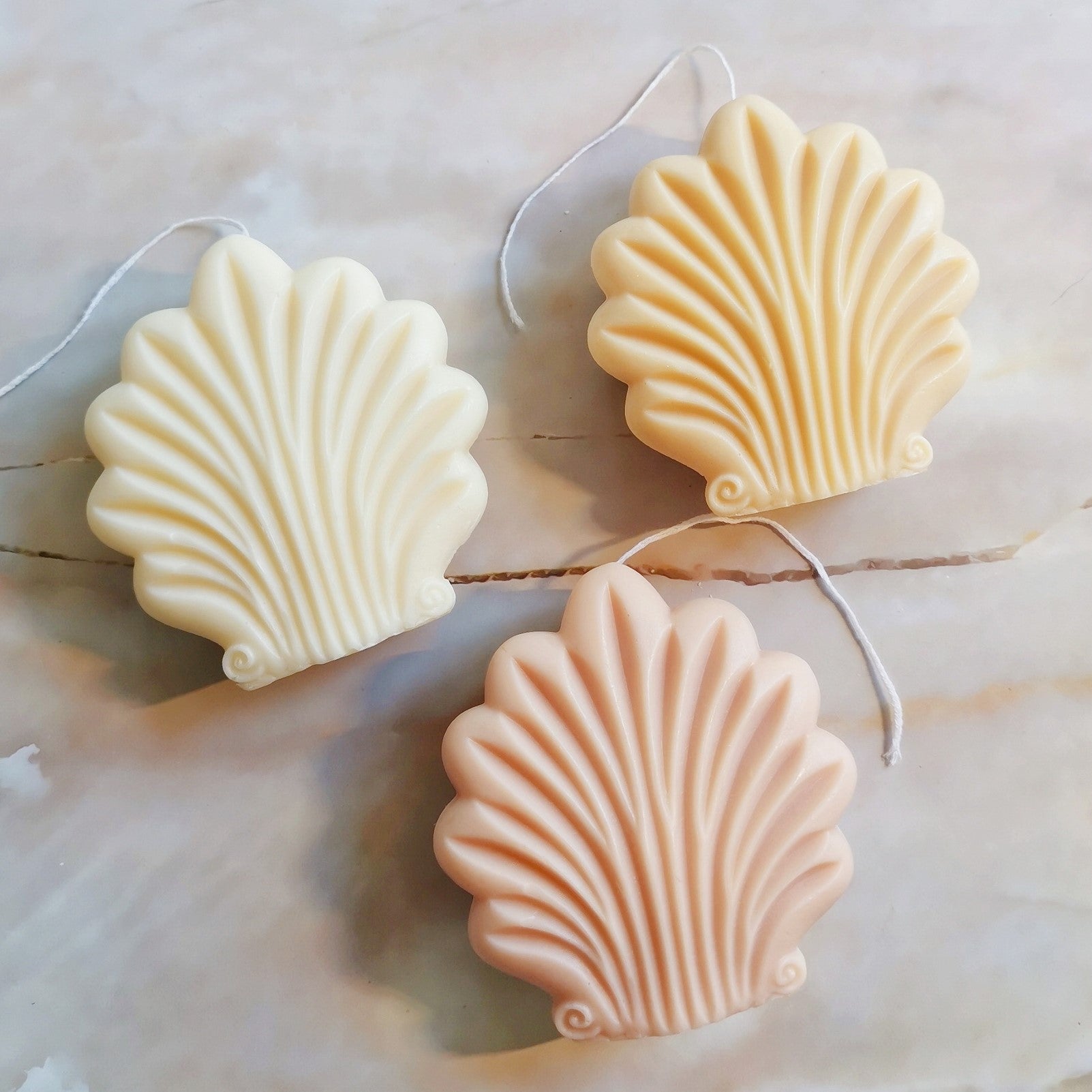 Seashell Shaped Scented Soy Candle - Clam Shell Candle | LMJ Candles