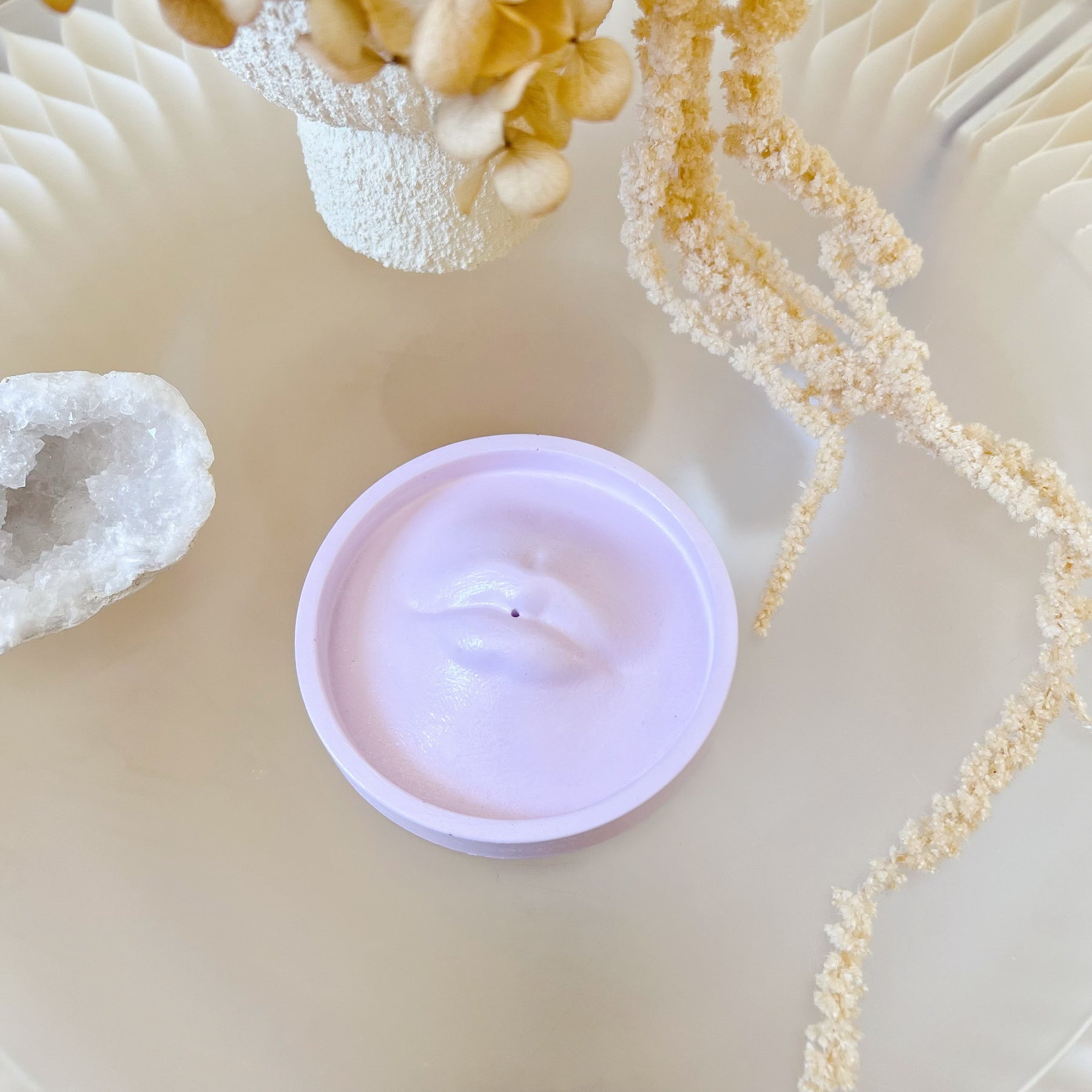 Handmade Lips Shaped Round Incense Holder - LMJ Candles