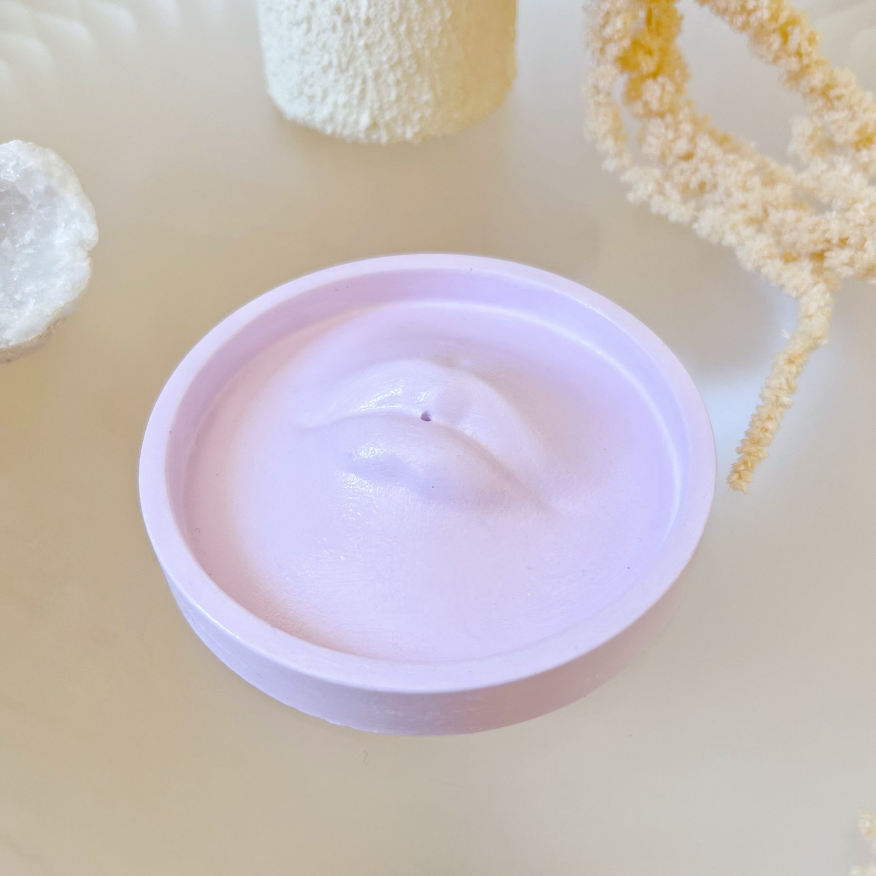 Handmade Lips Shaped Round Incense Holder - LMJ Candles
