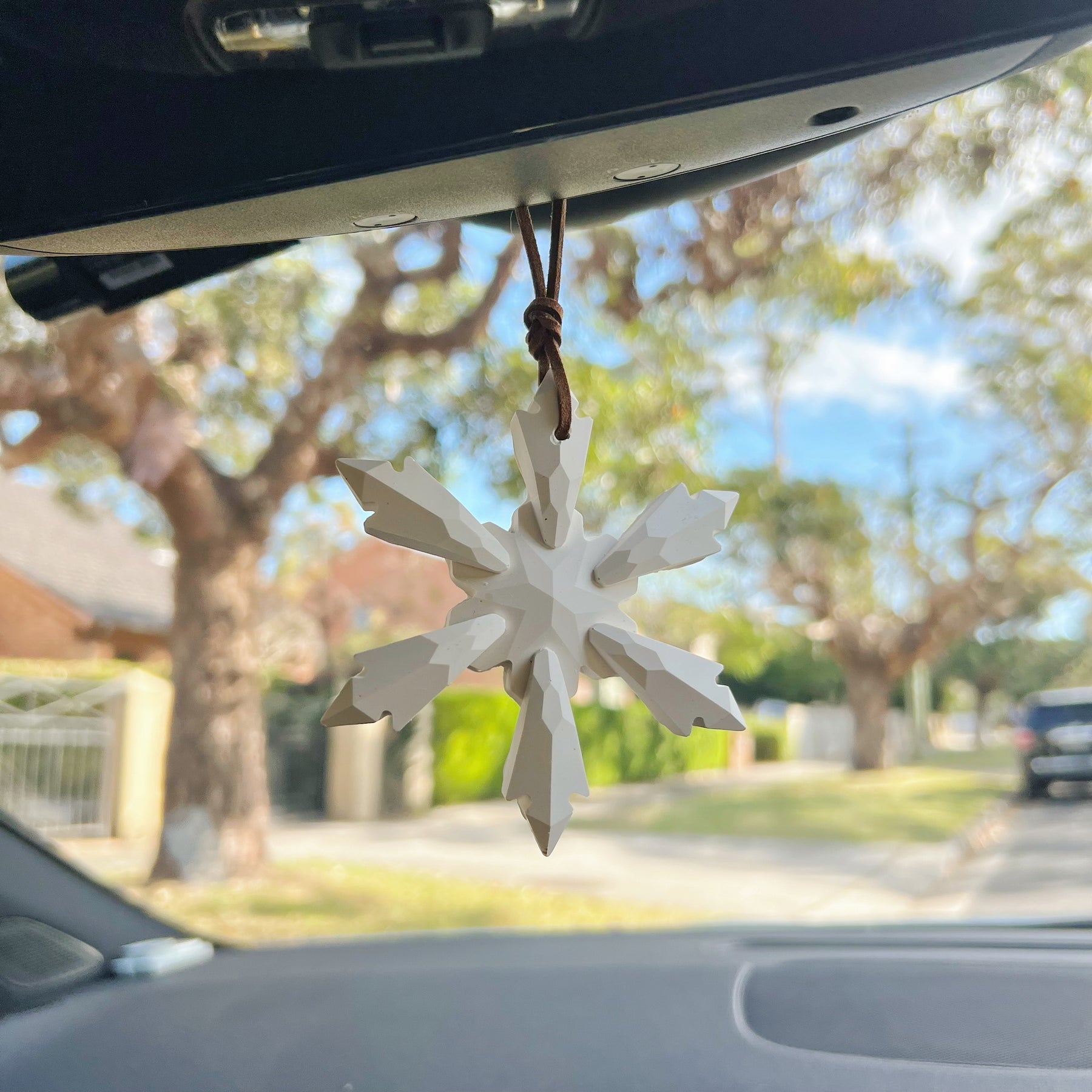 Snowflake Car Air Freshener - Christmas Gift | LMJ Candles