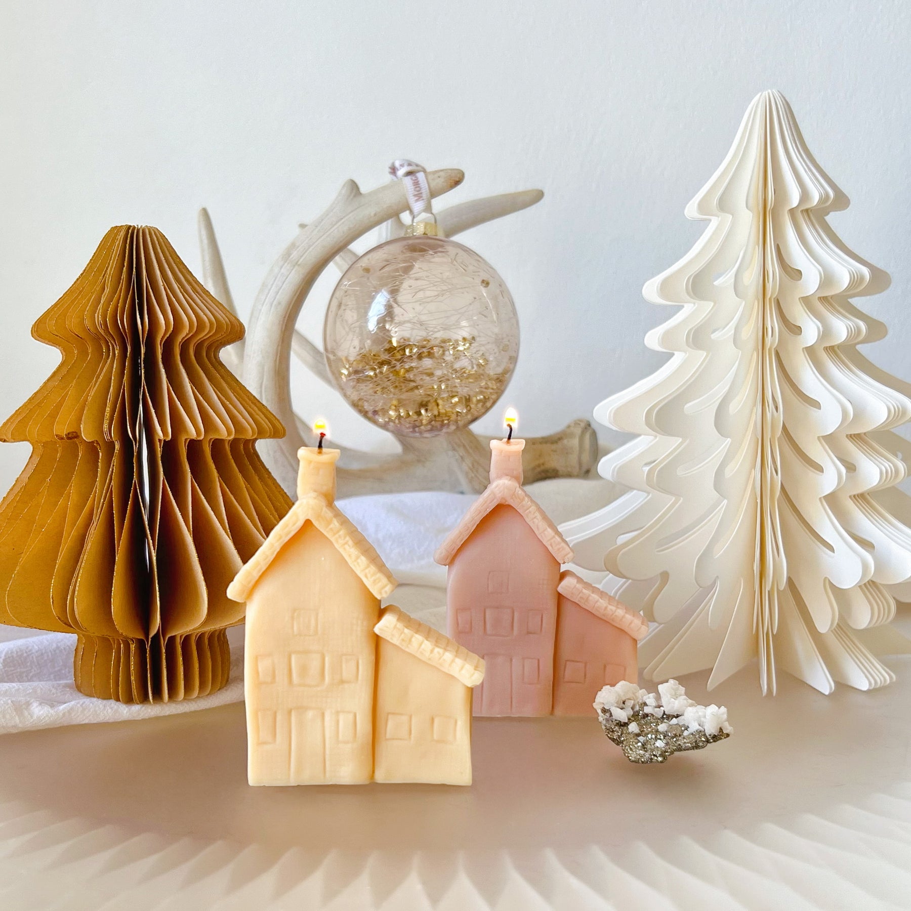 Christmas House Candle, Handmade Christmas Gift & Décor - LMJ Candles