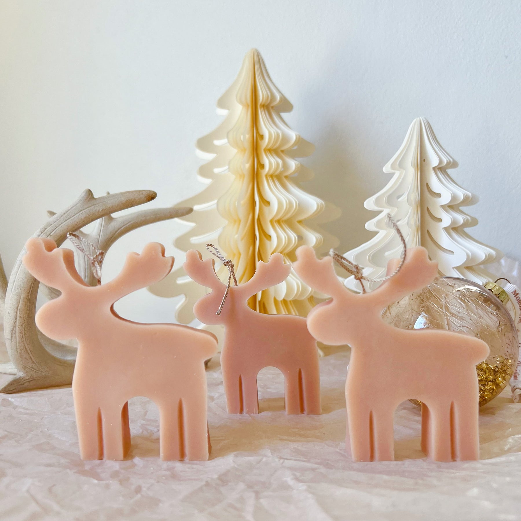 Christmas Gift & Xmas Décor Reindeer Candle - LMJ Candles