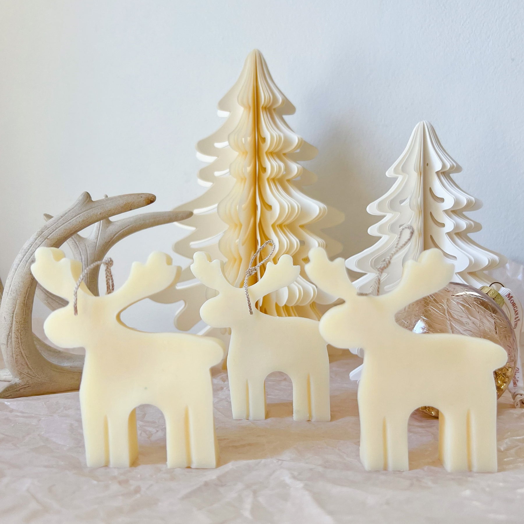 Christmas Gift & Xmas Décor Reindeer Candle - LMJ Candles