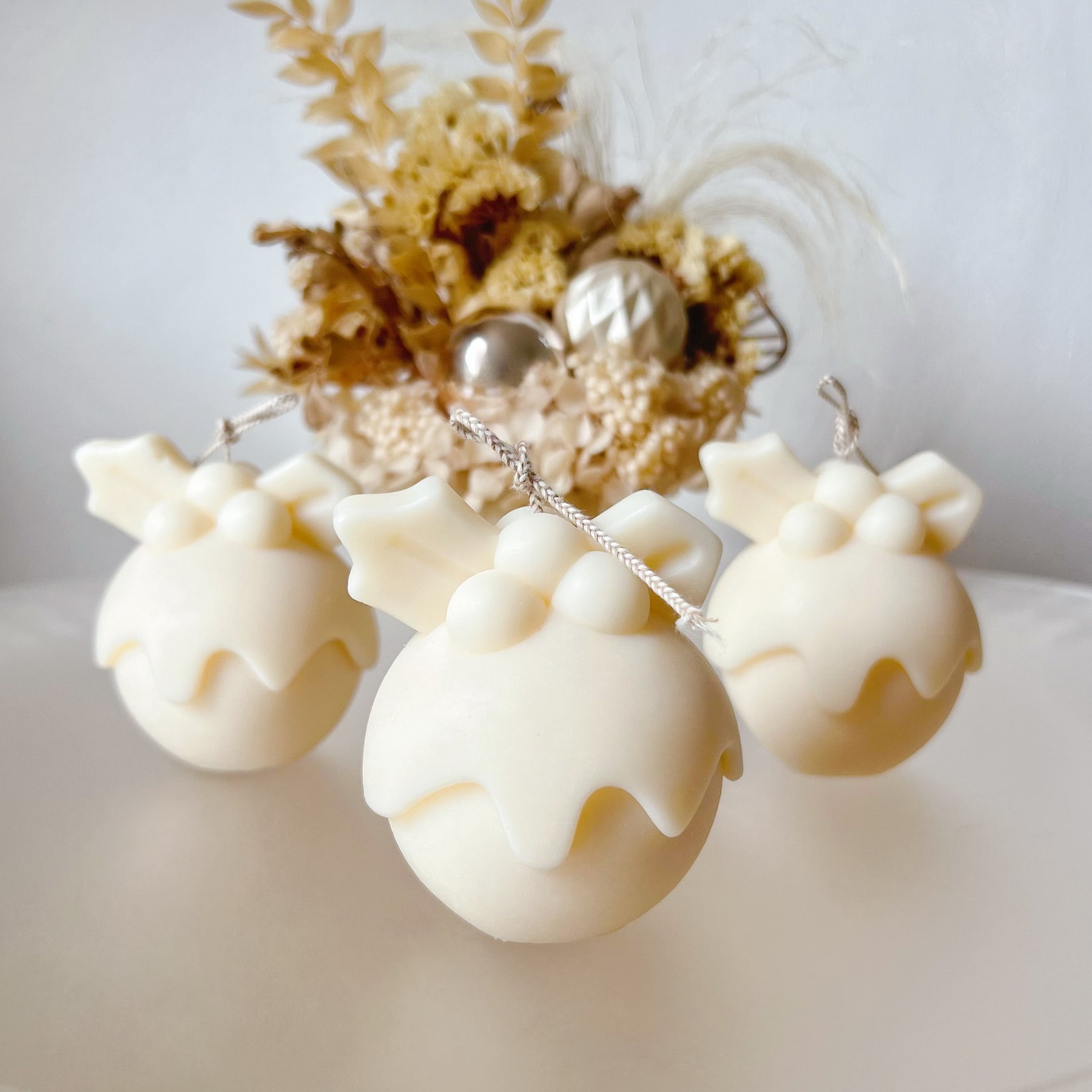 Christmas Bauble Candle, Handmade Christmas Gifts - LMJ Candle