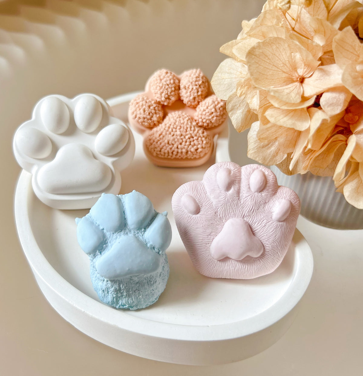 Cute Paw Handmade Car Vent Air Freshener | Hanging Diffuser | Handmade Car Fragrances Australia | LMJ Candles