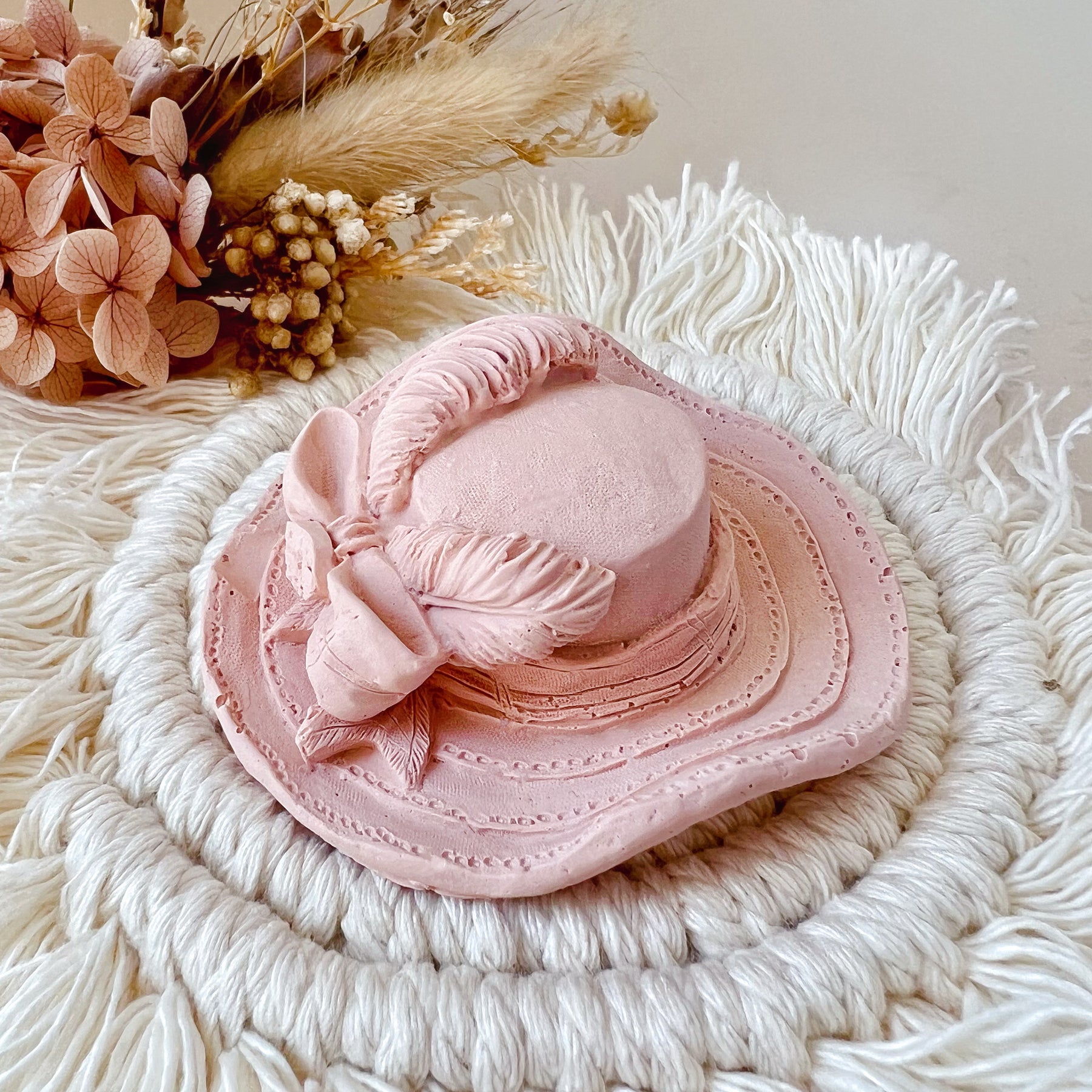 Hat Shaped Car Vent Air Freshener Clips | LMJ Candles
