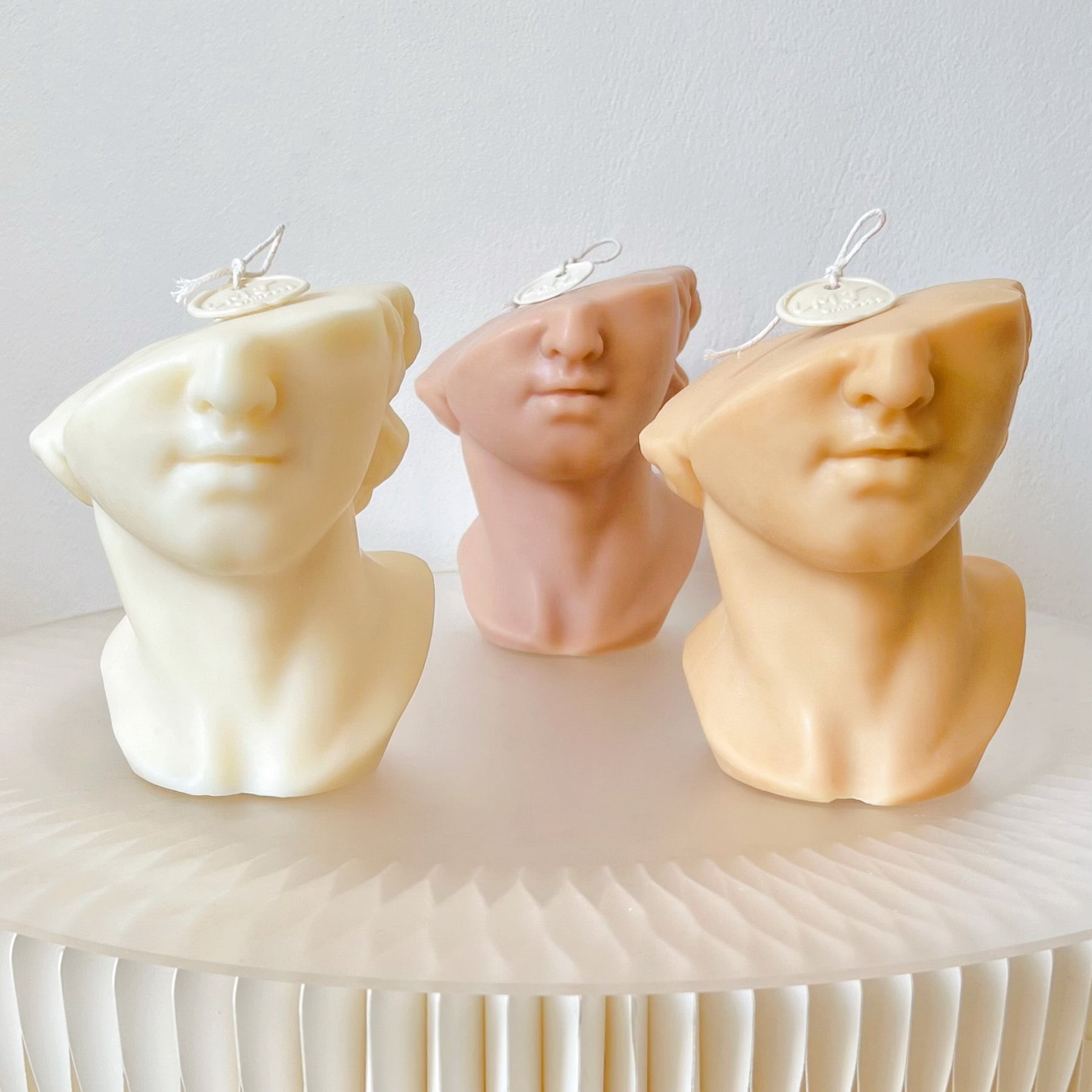 Italian-inspired Half-face David Bust Scented Soy Candle - LMJ Candles