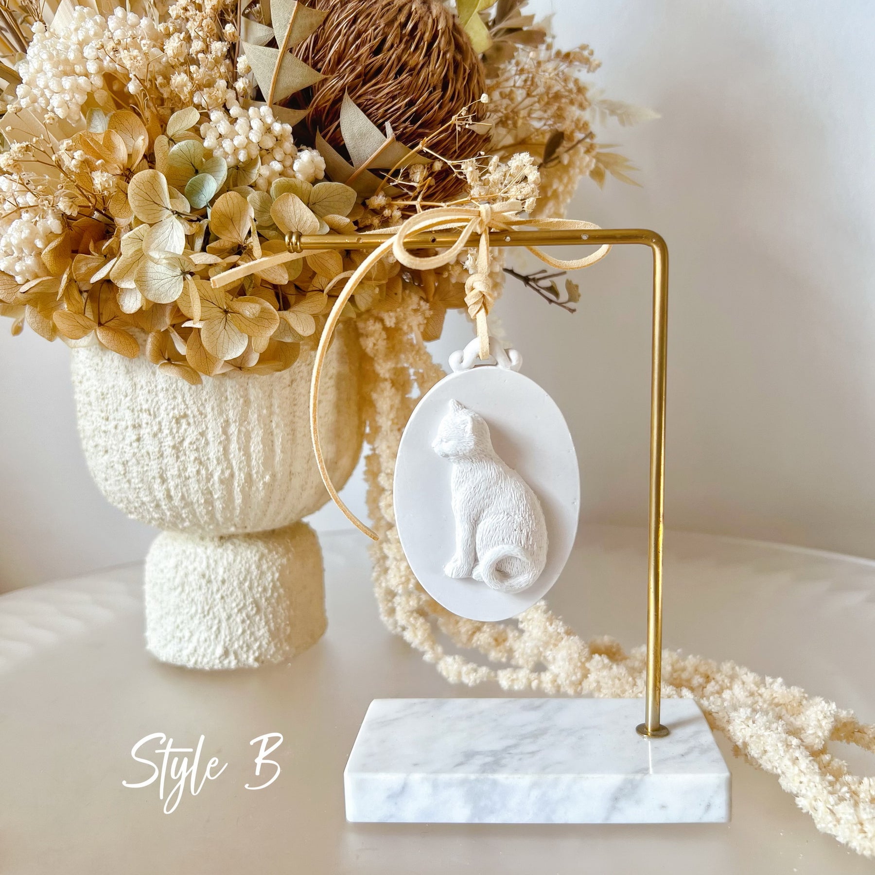 Shorthair Cat - Car Hanging Air Diffuser | LMJ Candles