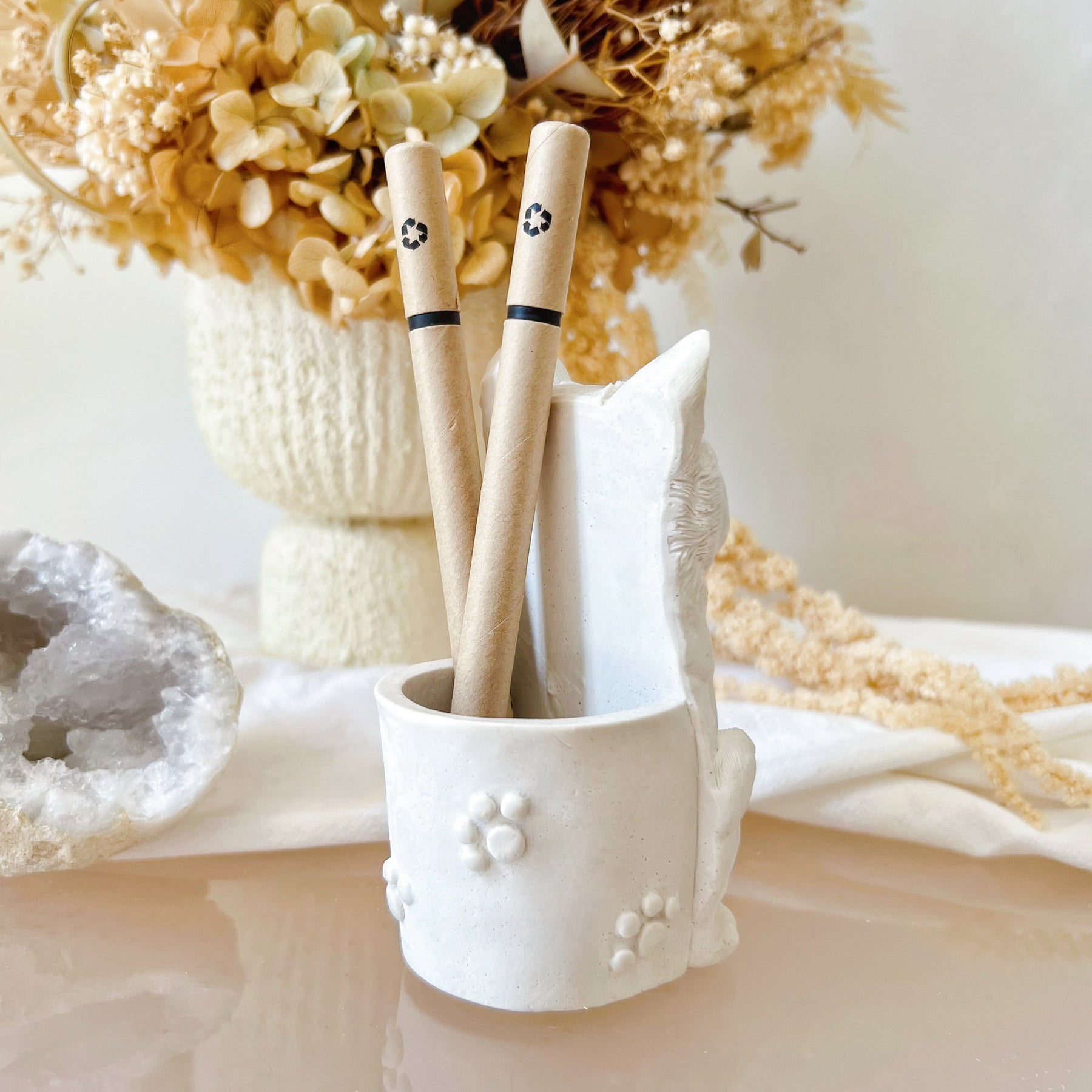 Handcrafted Cute Cat Pen Holder - LMJ Candles