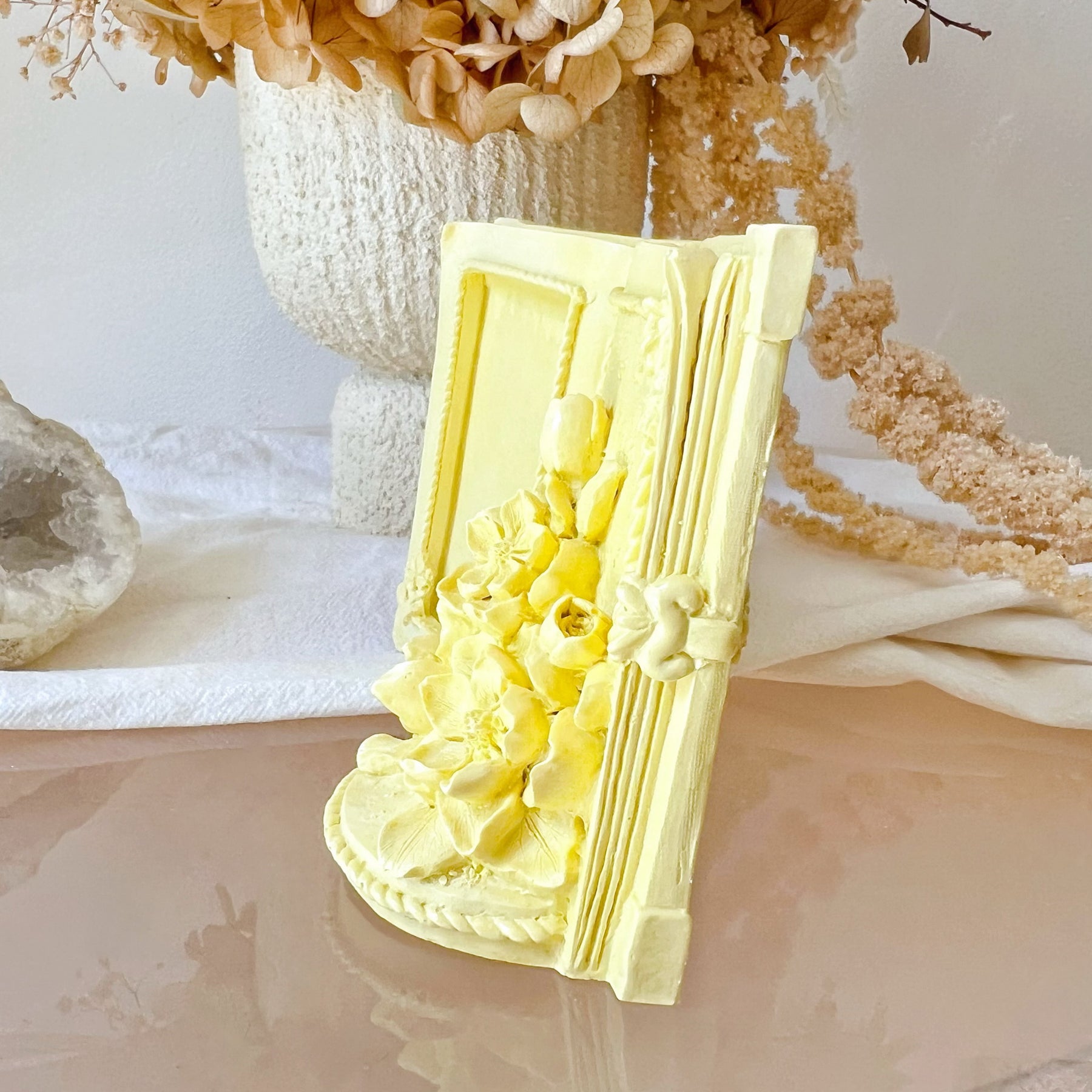 Handmade Magnolias Photo Frame, Home Décor - LMJ Candles