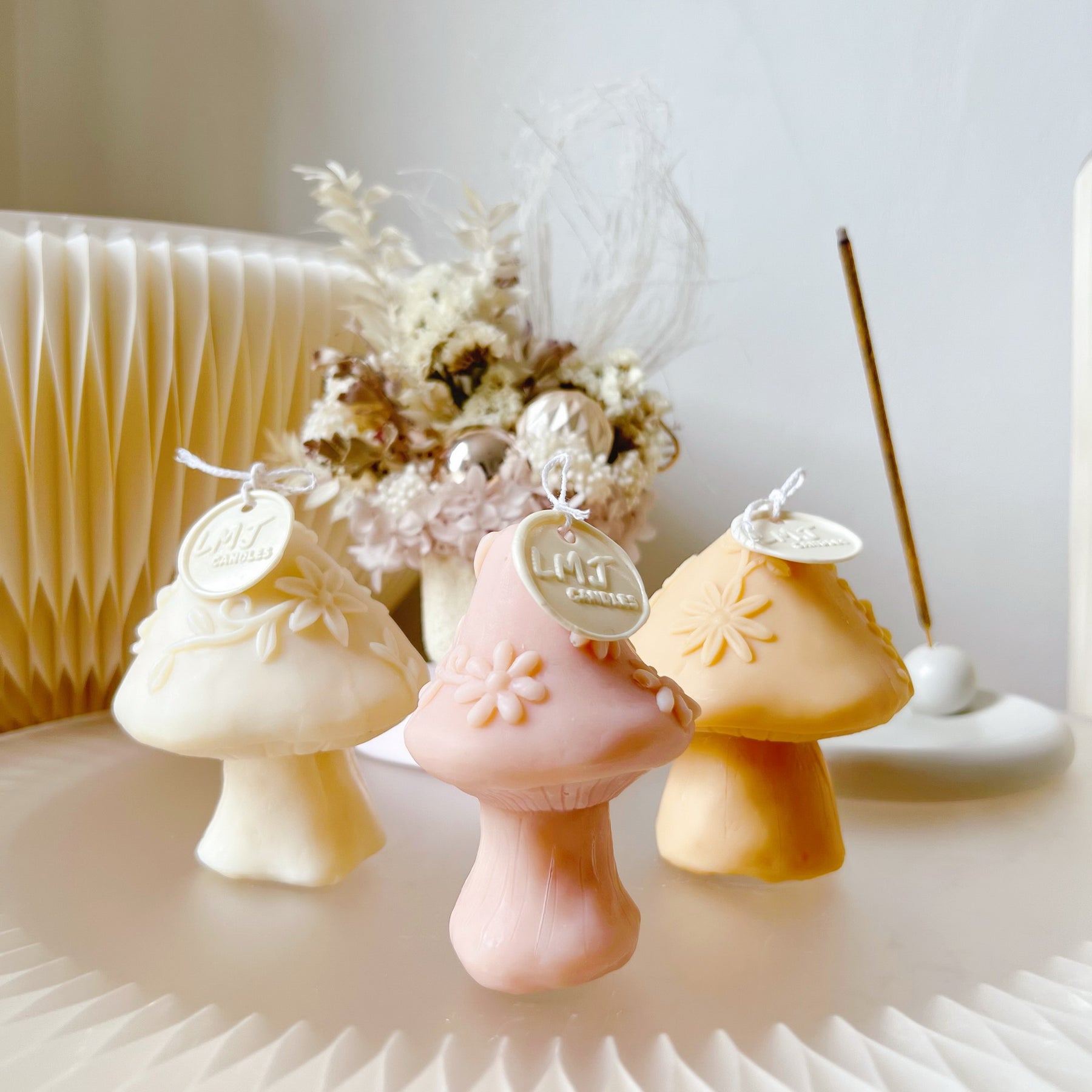 Flower Mushroom Scented Soy Candle - Unique Gift Set | LMJ Candles