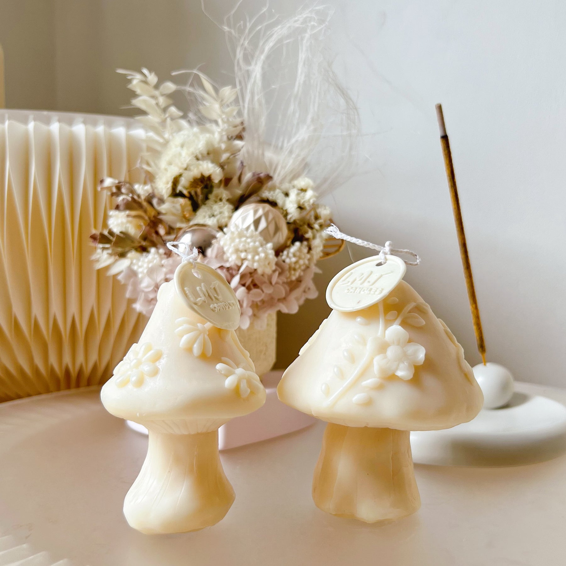 Flower Mushroom Scented Soy Candle - Unique Gift Set | LMJ Candles