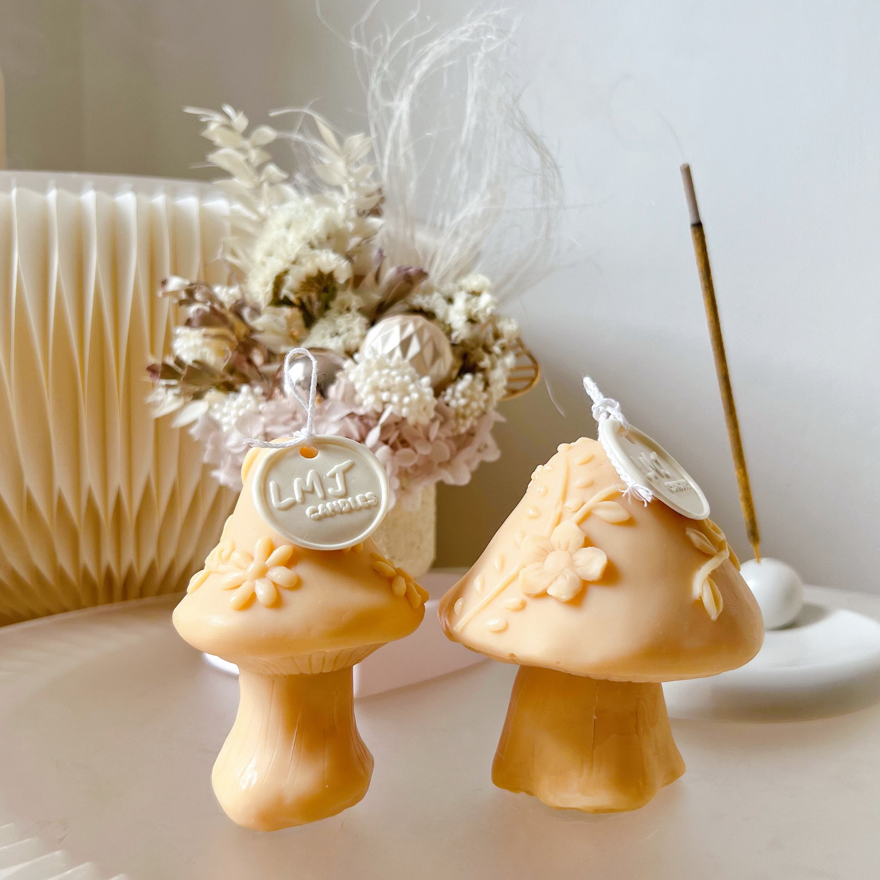 Flower Mushroom Scented Soy Candle - Unique Gift Set | LMJ Candles