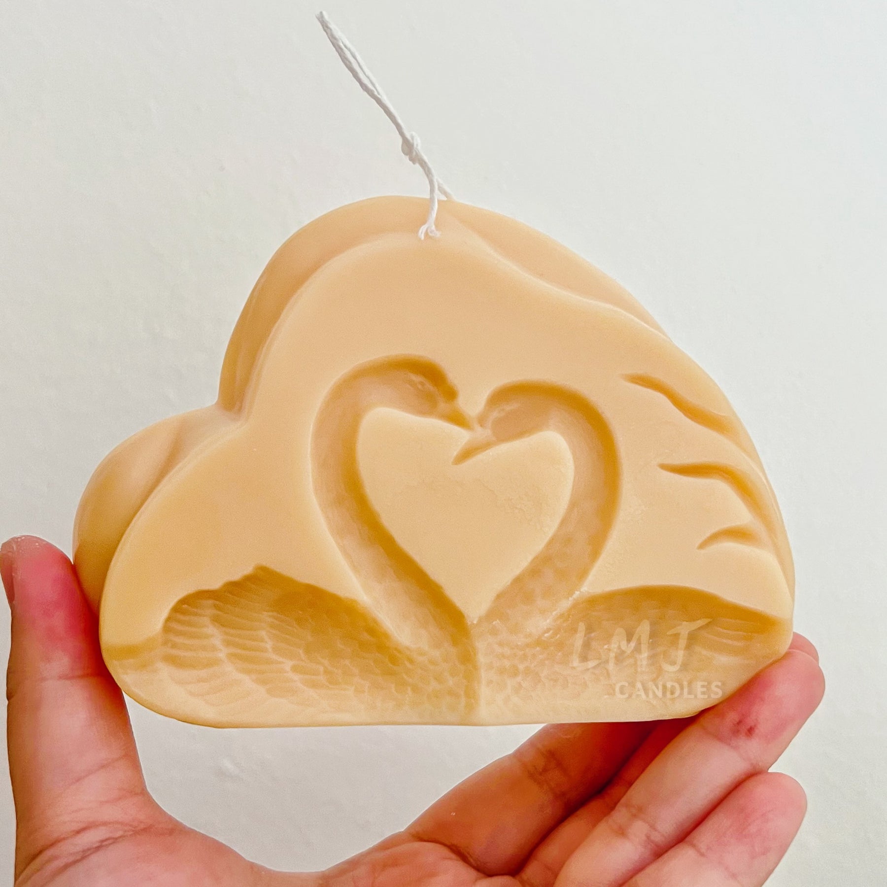 Swan Scented Soy Candle - Valentine's Day Gift | LMJ Candles