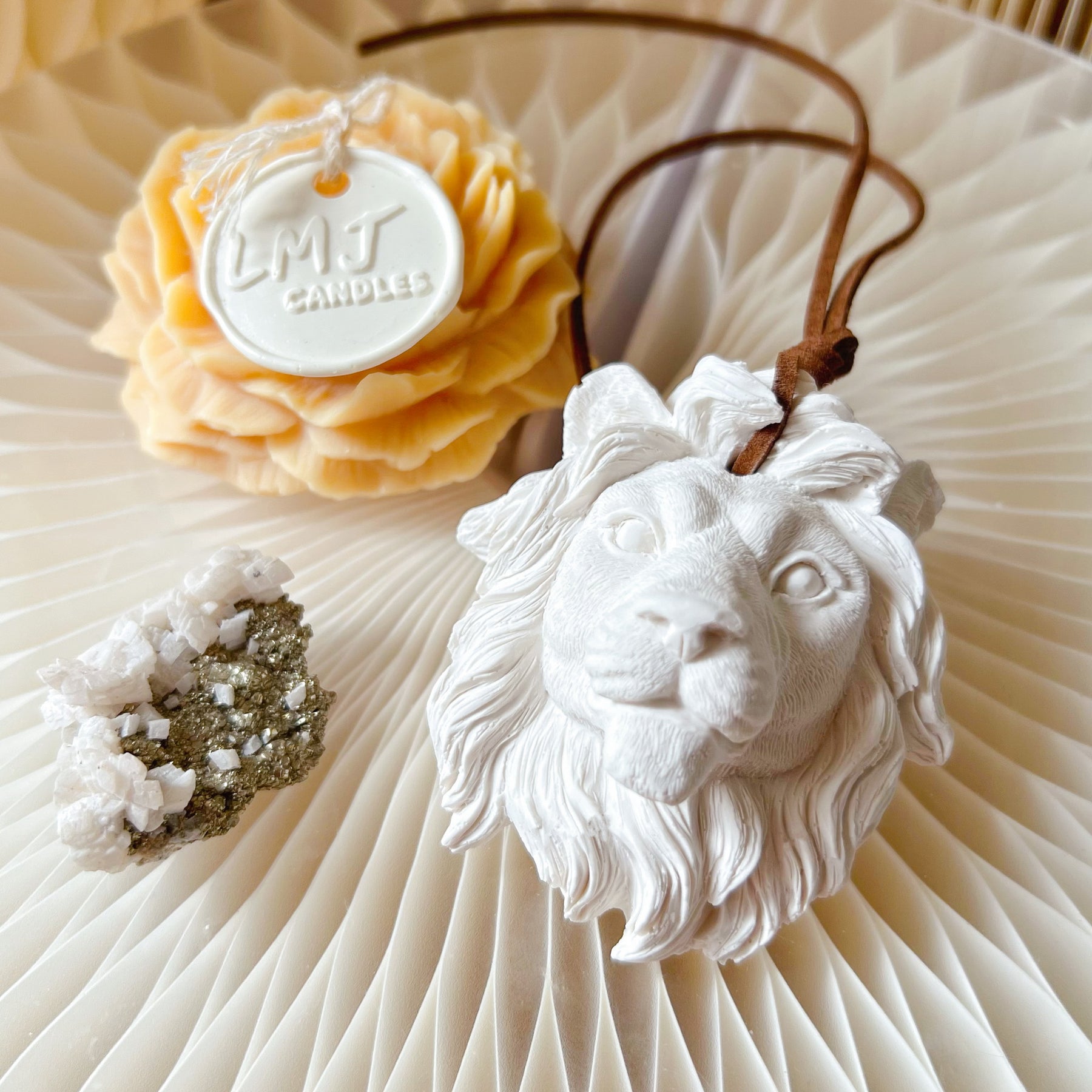Lion Bust Air Freshener - Car Vent Clip Hanging Diffuser | LMJ Candles