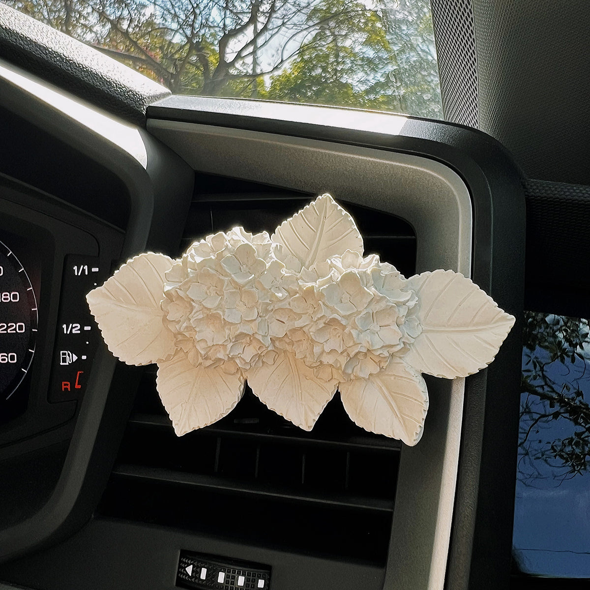 Blooming Hydrangea Car Air Freshener Car Vent Clip | LMJ Candles