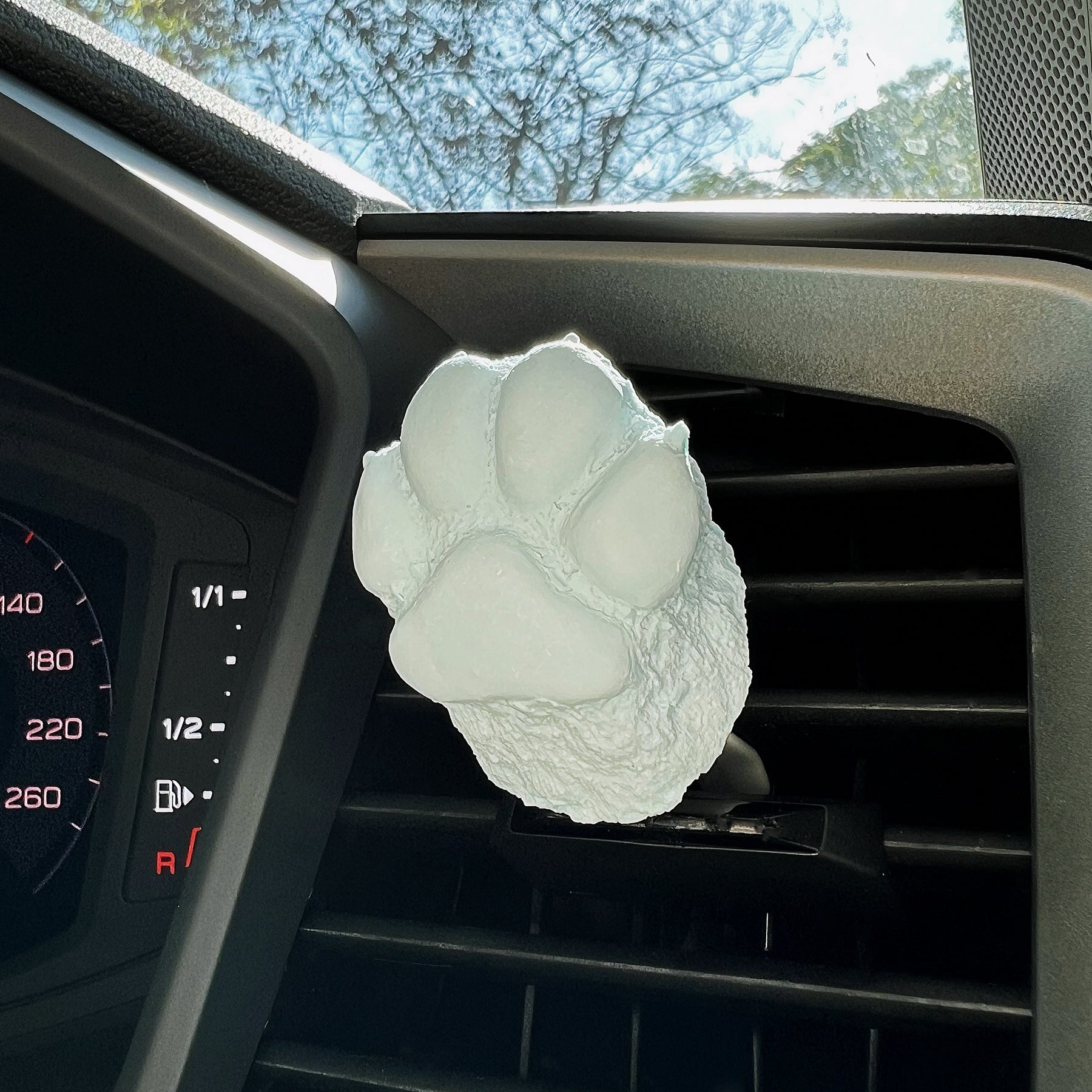 Cute Cat Paw Dog Paw Air Freshener - Car Vent Clip | LMJ Candles