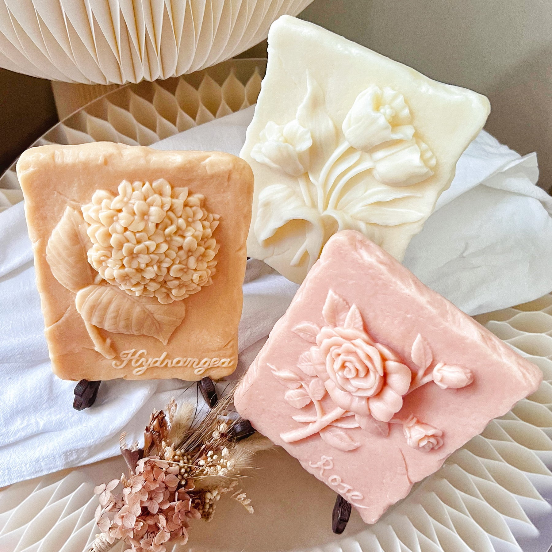 Carved Flower Scented Soy Wax Tablet | LMJ Candles