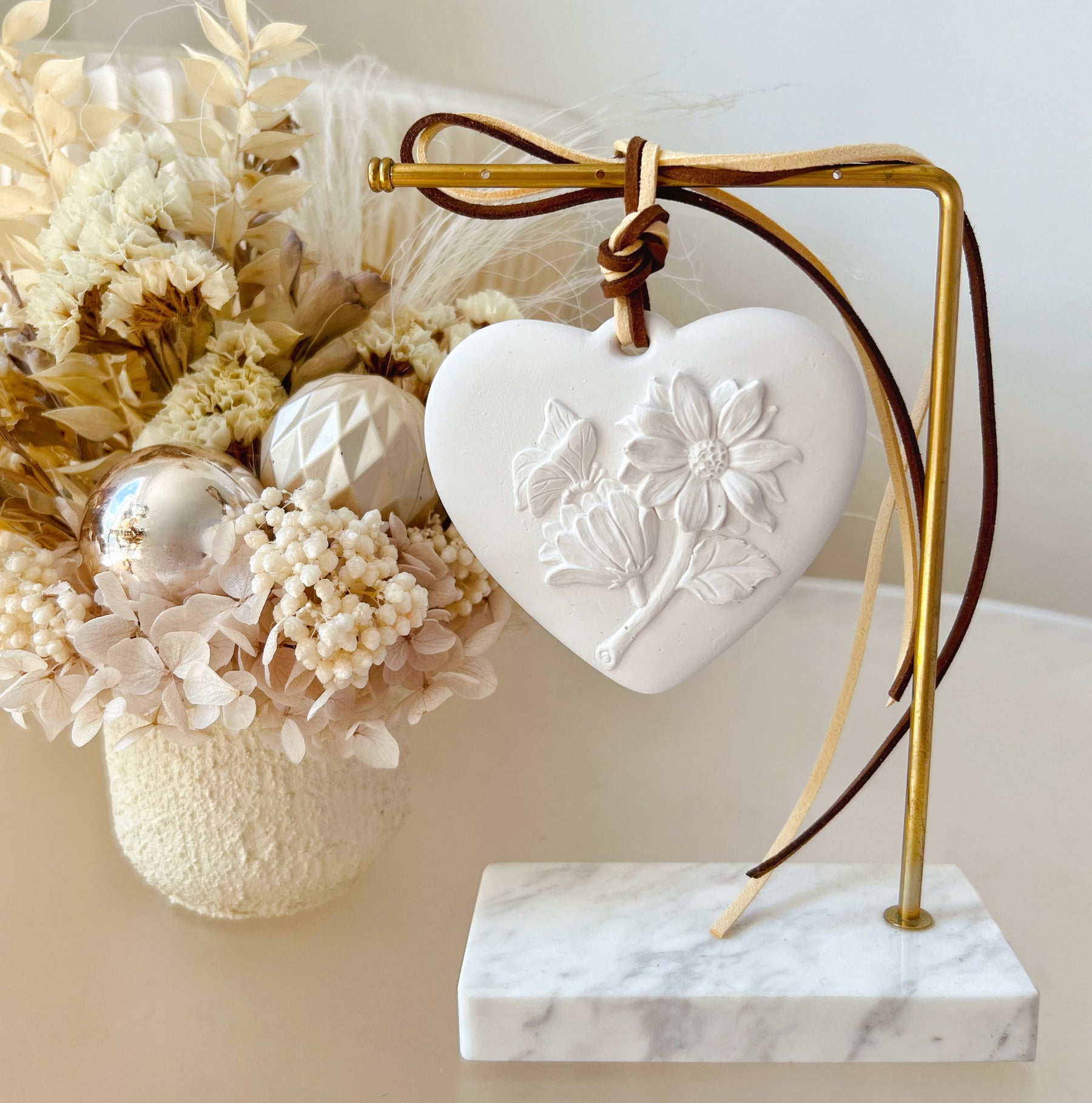Flower Heart Air Freshener - Car Hanging Diffuser | LMJ Candles