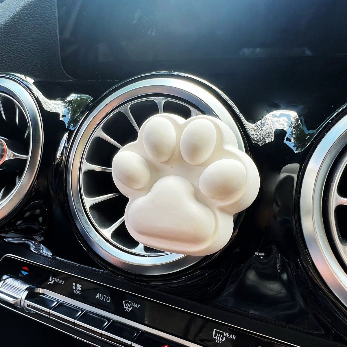 Cute Cat Paw Dog Paw Air Freshener - Car Vent Clip | LMJ Candles