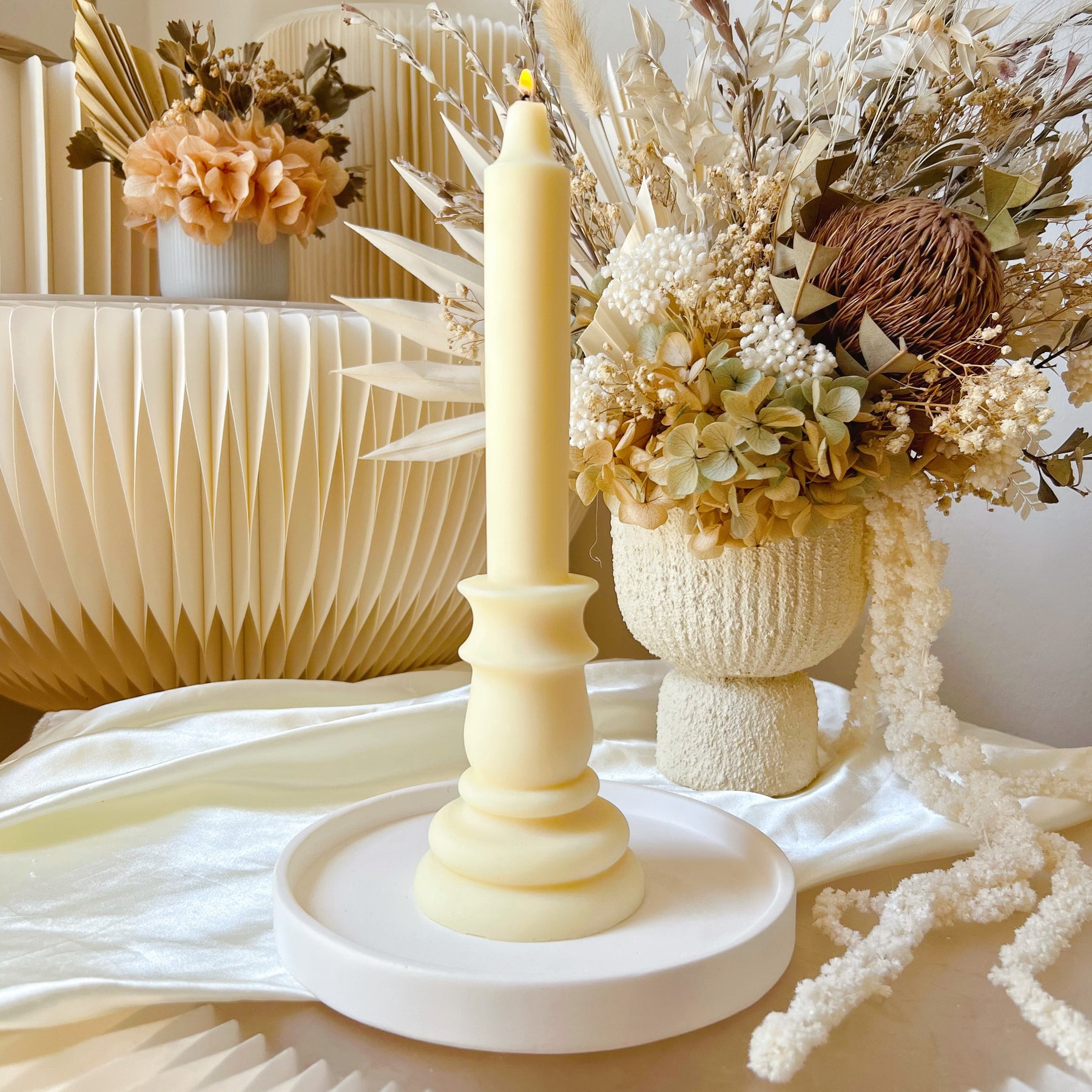 Handcrafted Minimalistic Candle Tray | LMJ Candles