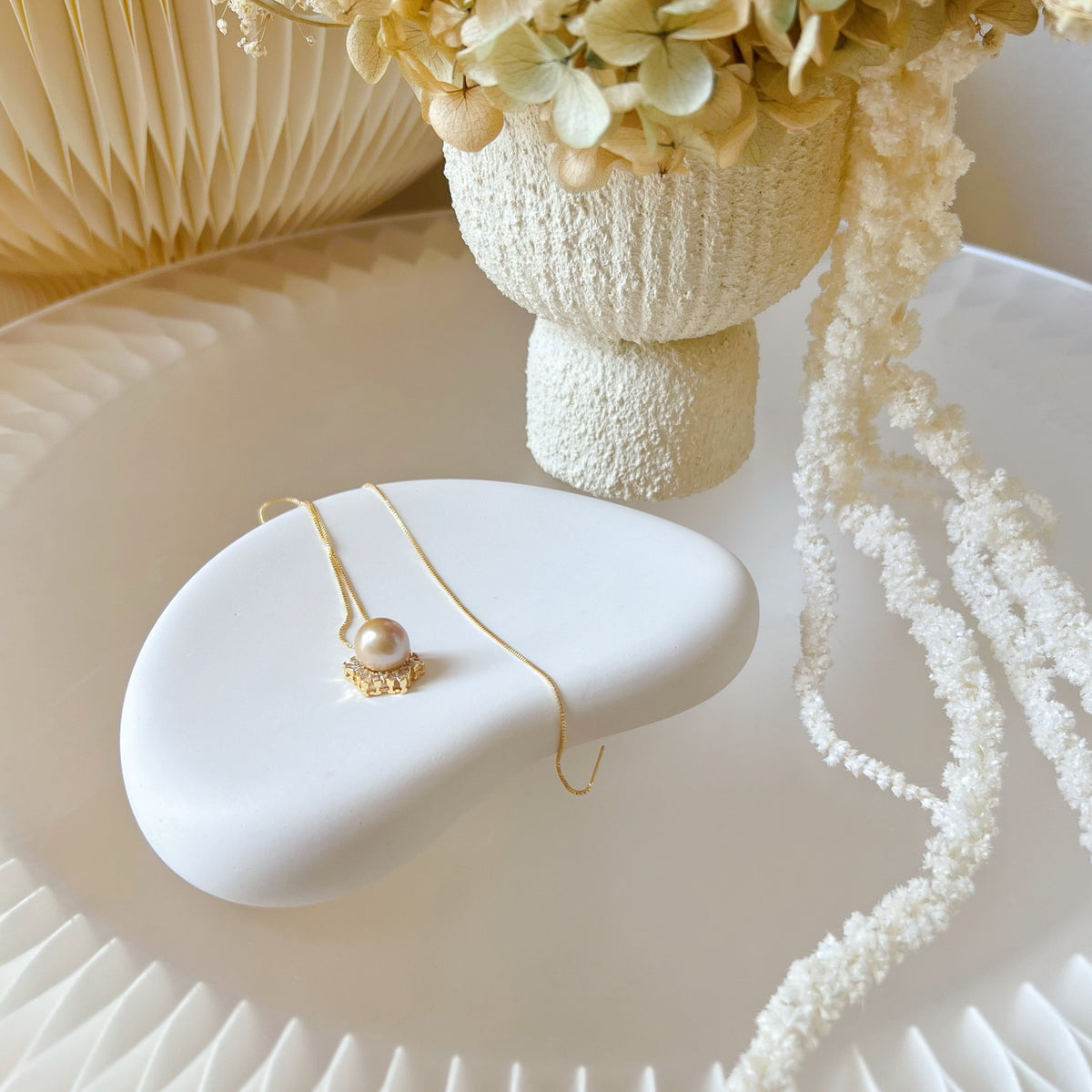 Handcrafted Minimalistic Curved Tray Trinket Dish | LMJ Candles