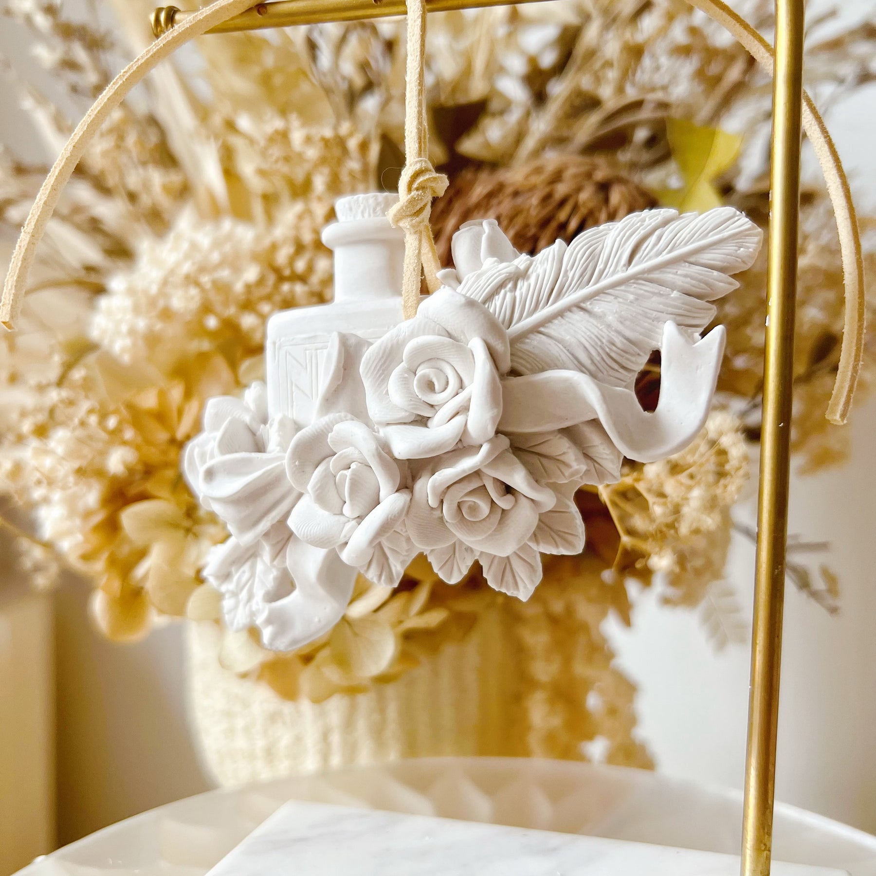 Quill & Ink Flower Home Hanging Diffuser | LMJ Candles