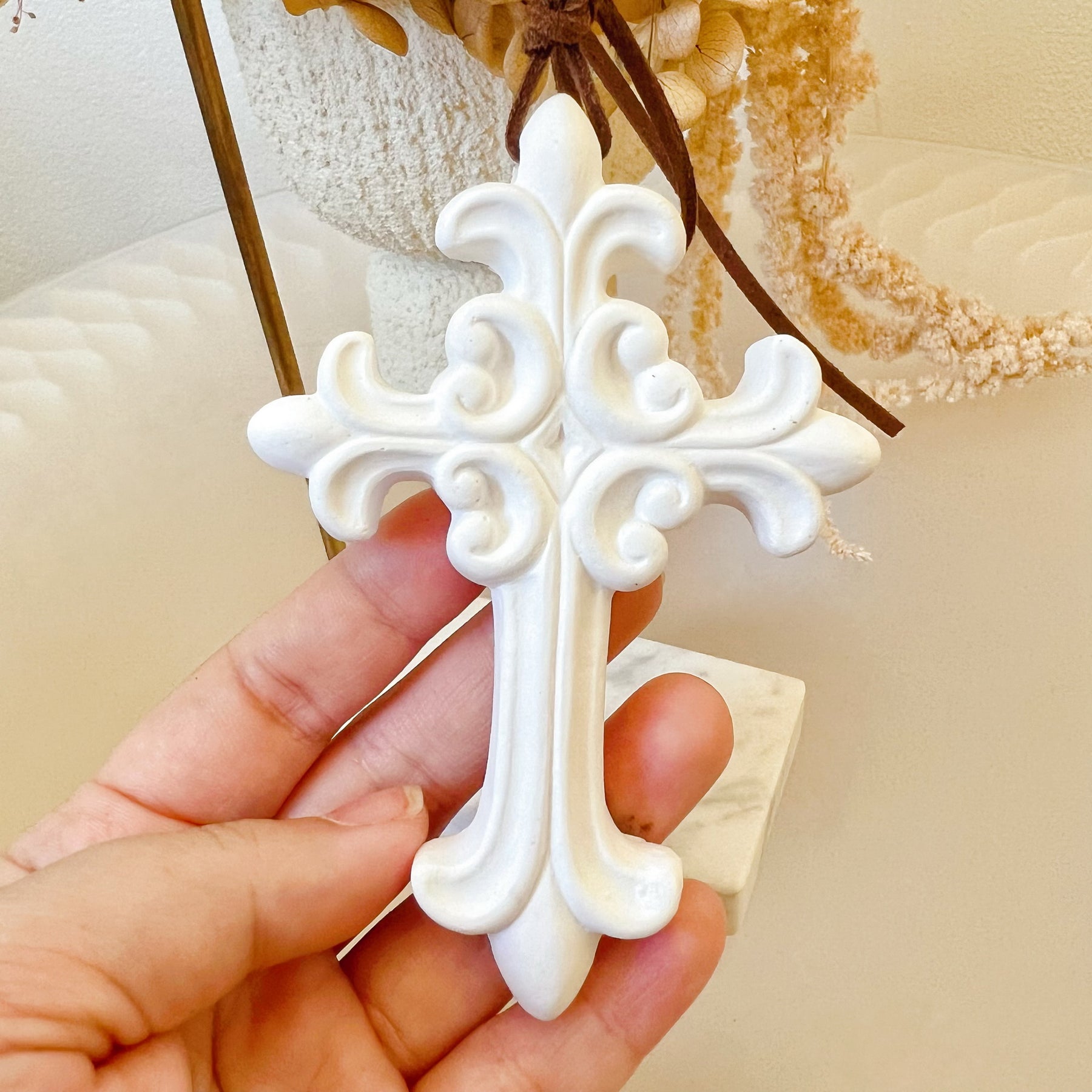 Large Cross Air Freshener - Car Hanging Diffuser | LMJ Candles