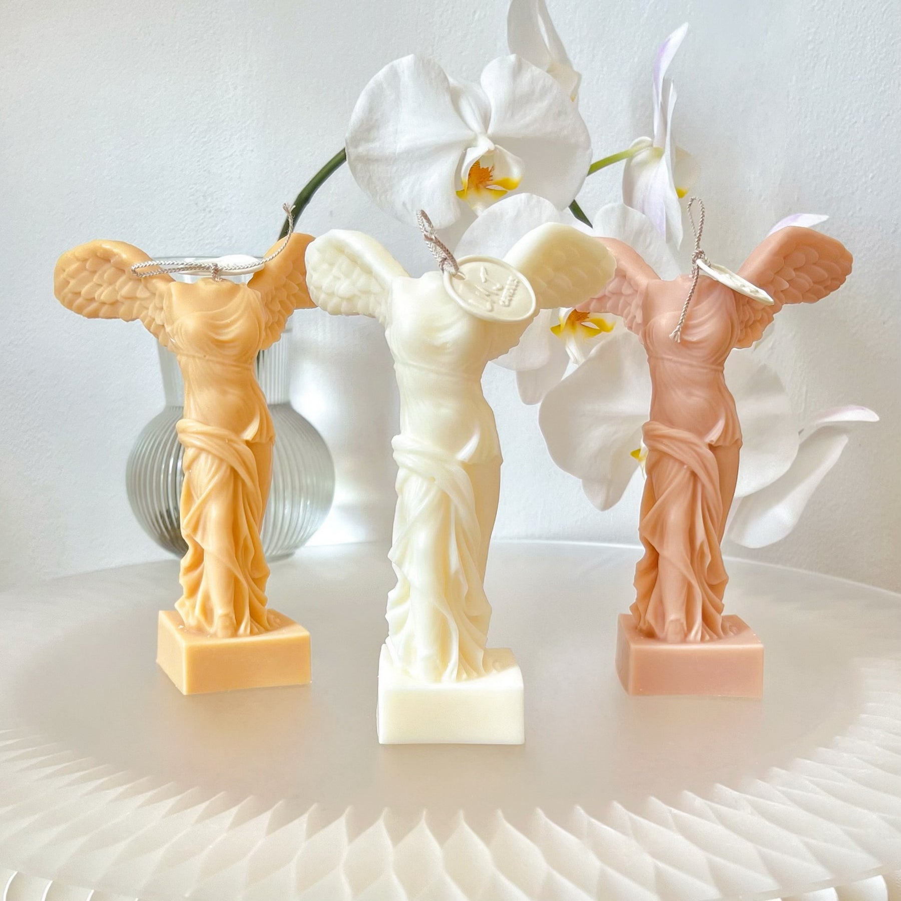 Winged Victory of Samothrace Scented Soy Candle - LMJ Candles