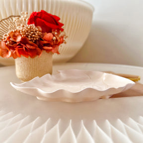Handcrafted Leaf Shaped Candle Tray - LMJ Candles