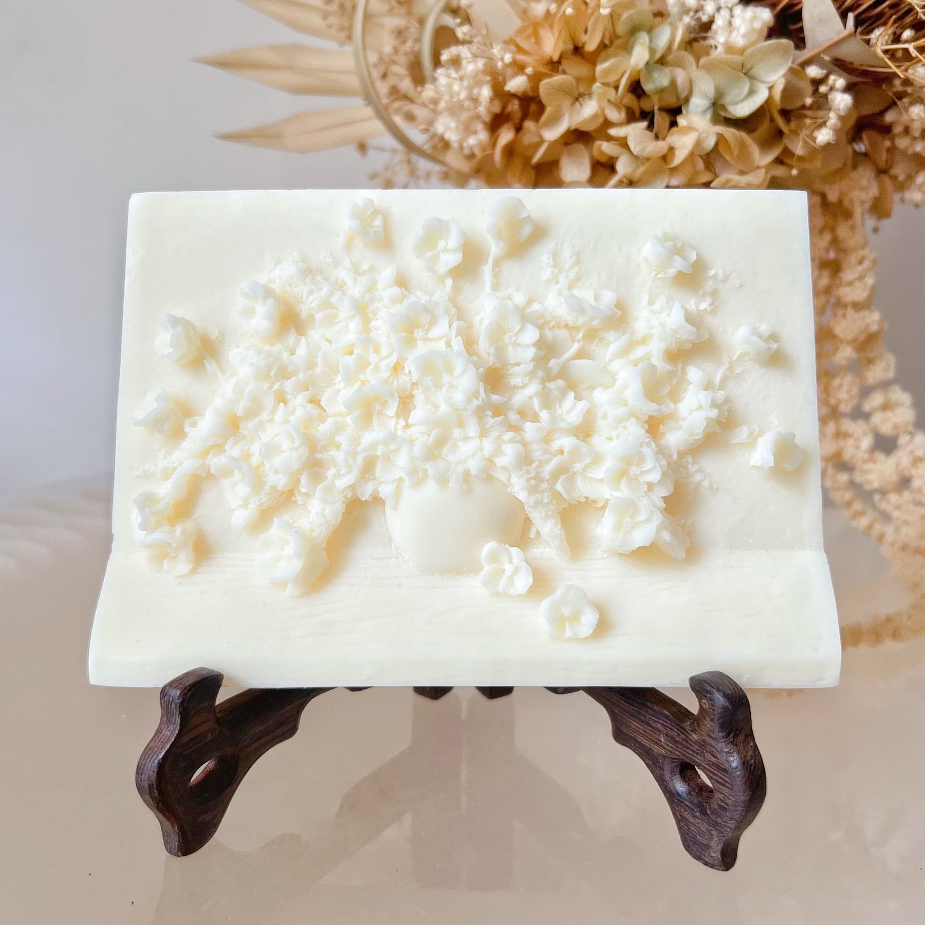 Flower Bouquet Scented Soy Wax Tablet, Home Décor - LMJ Candles