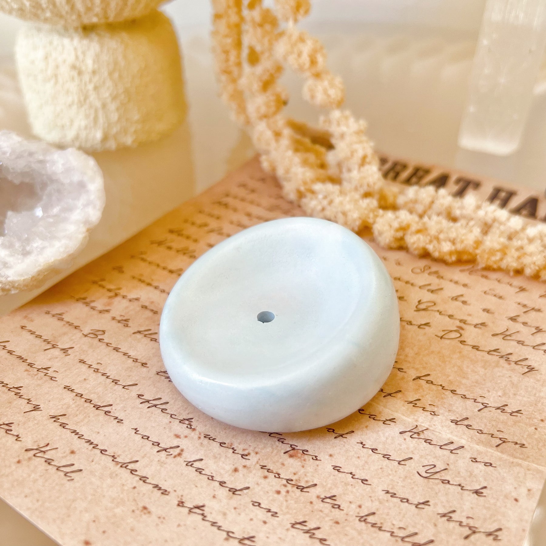 Handmade Eco-Friendly Round Incense Holder - LMJ Candles