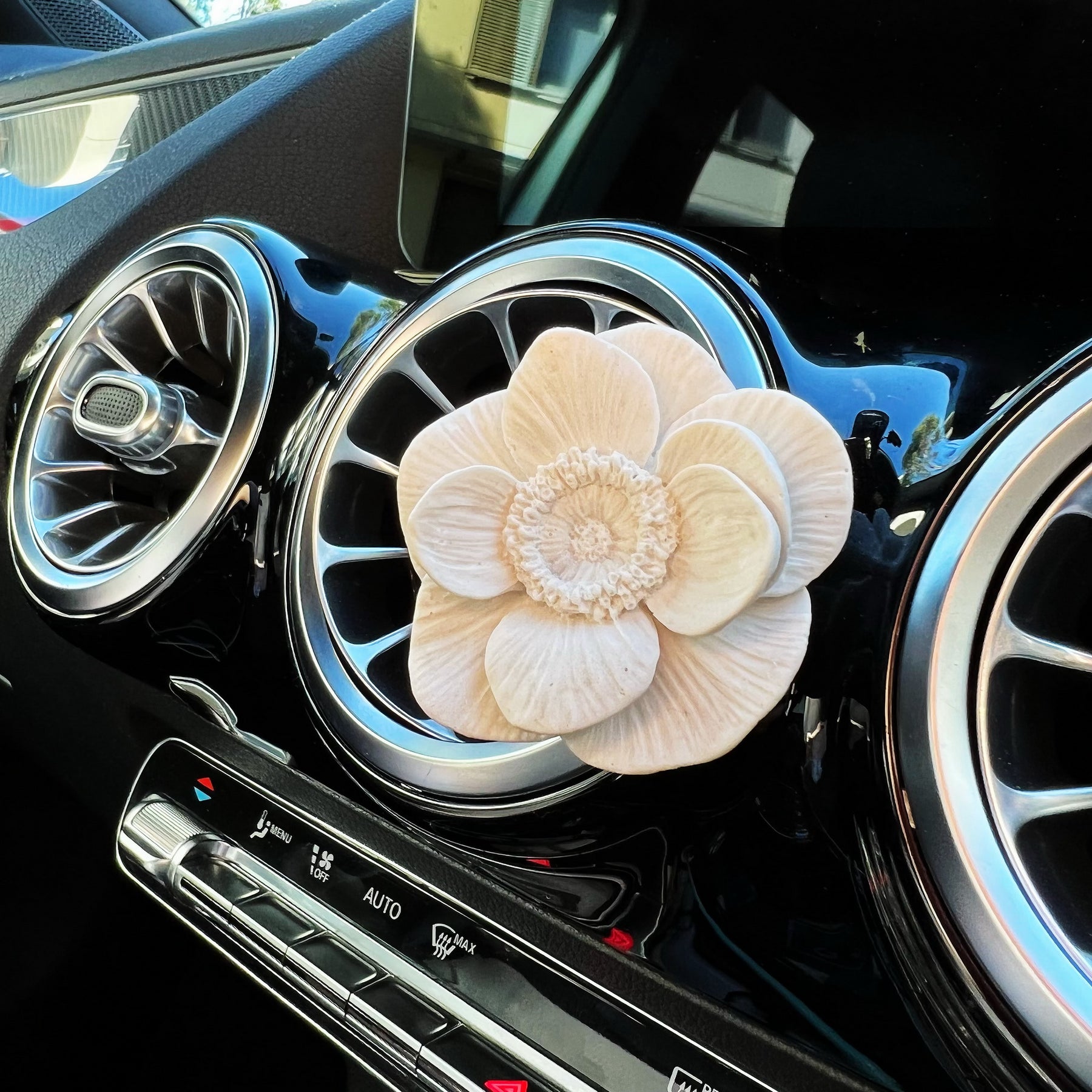 Camellia Car Air Freshener - Car Vent Clip | LMJ Candles