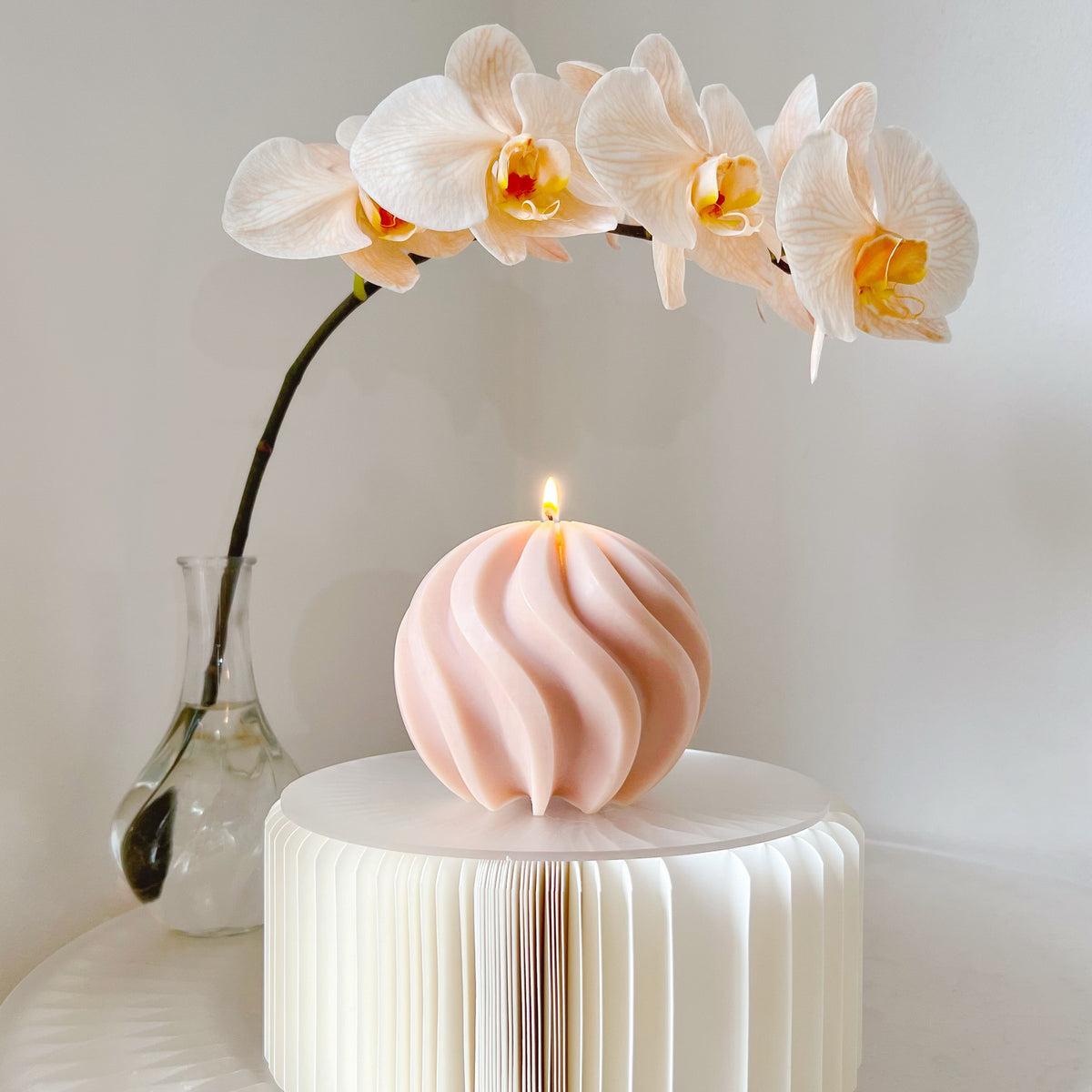 Orb Scented Soy Candle - Embrace Timeless Elegance | LMJ Candles