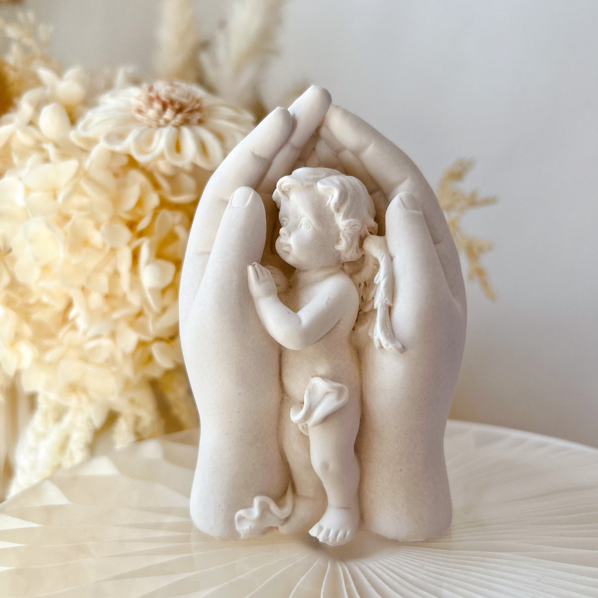 Handcrafted Angel In Mother's Hands Home Décor | LMJ Candles